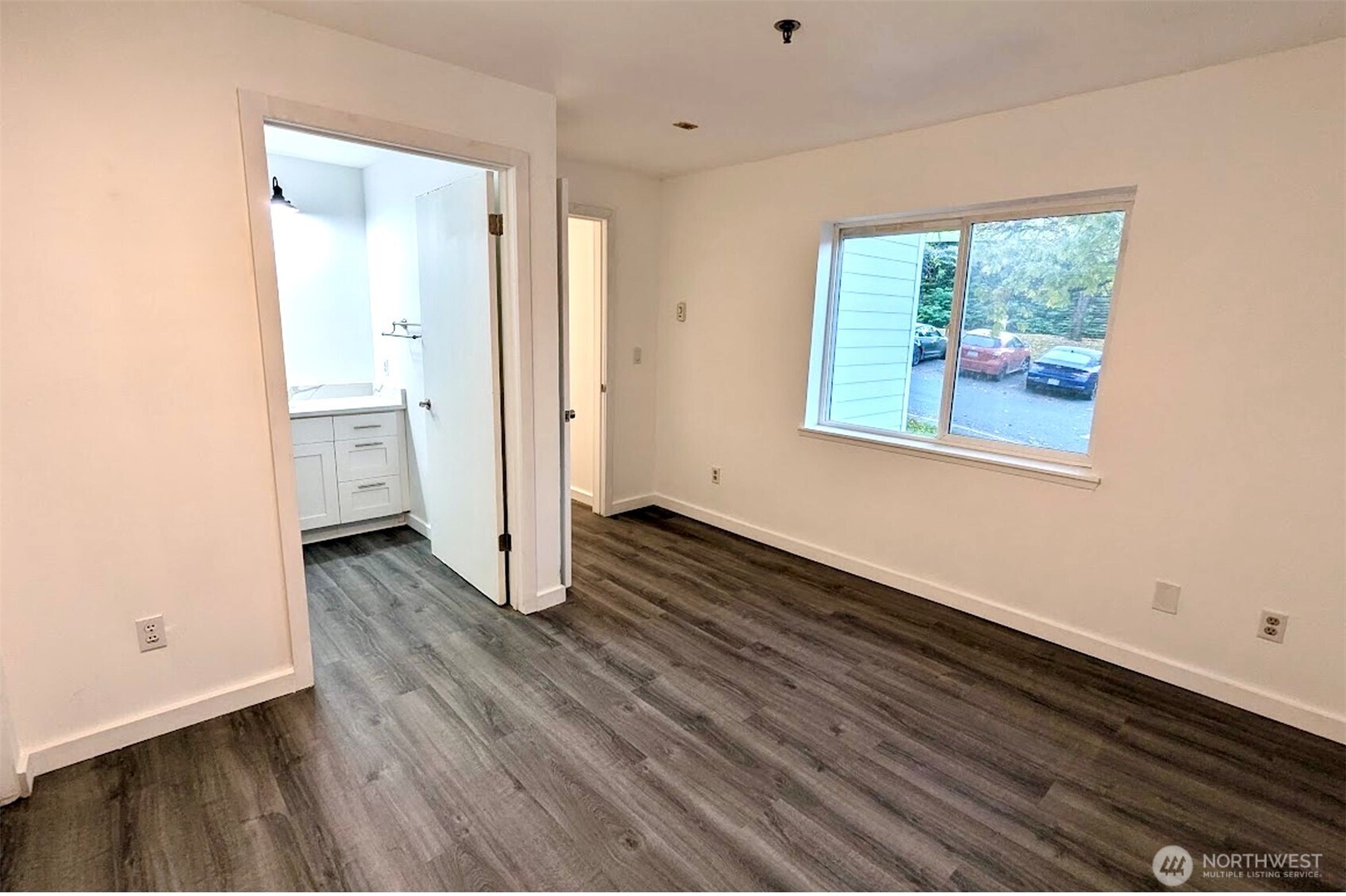 975 Aberdeen Avenue A101 Property Photo 10