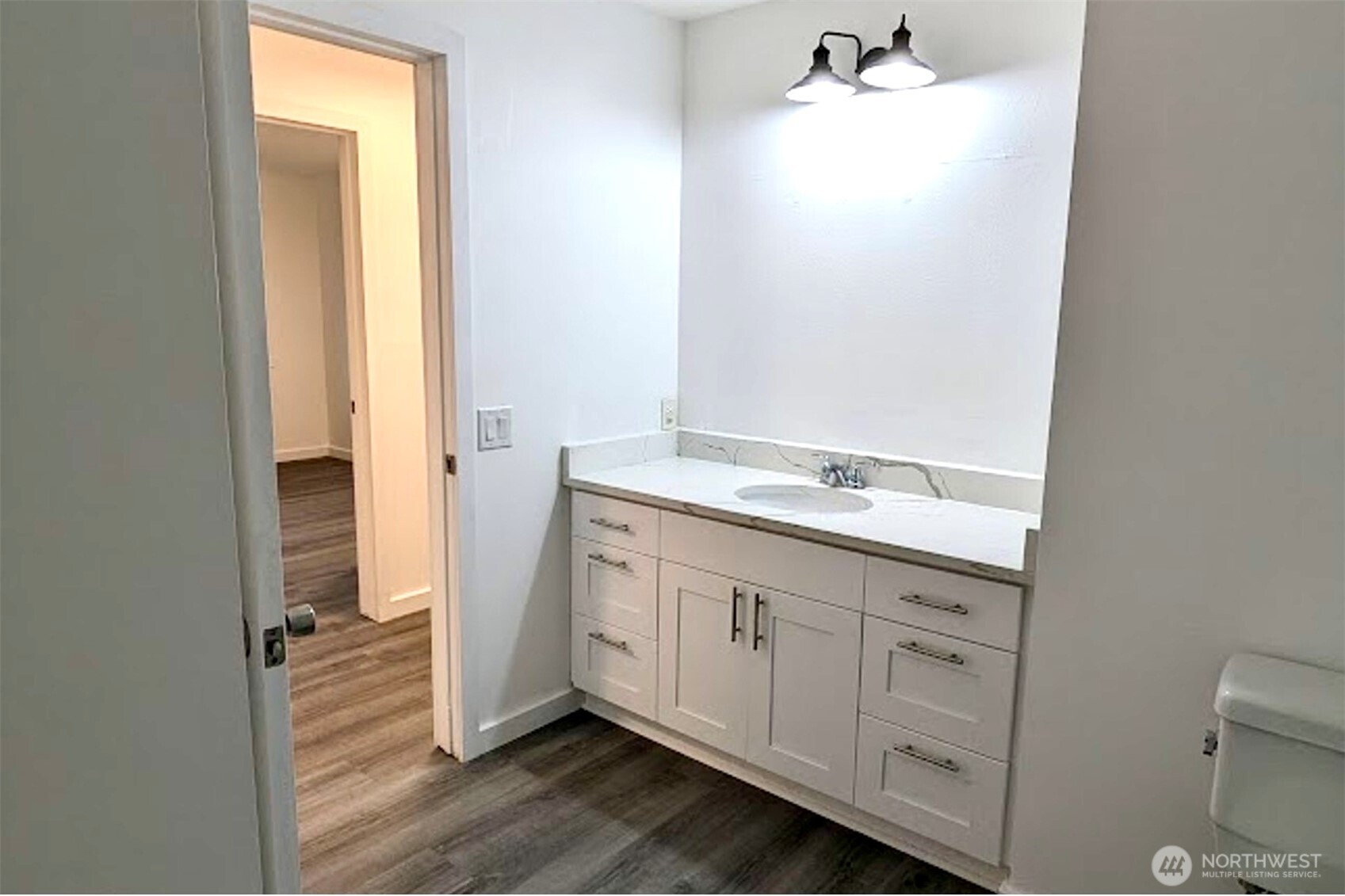975 Aberdeen Avenue A101 Property Photo 12