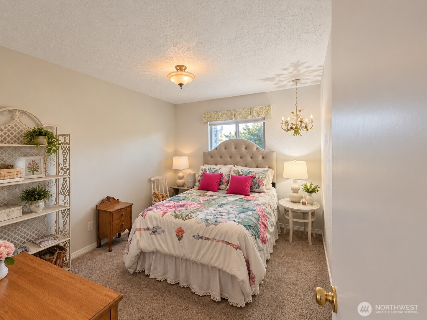 808 E Oak Street Property Photo 22