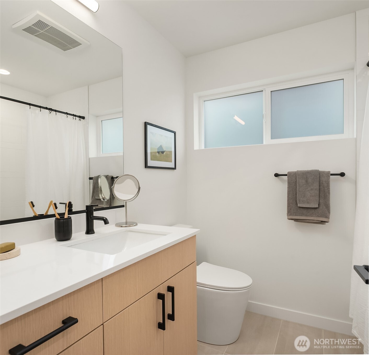 727 15th Avenue C Property Photo 5