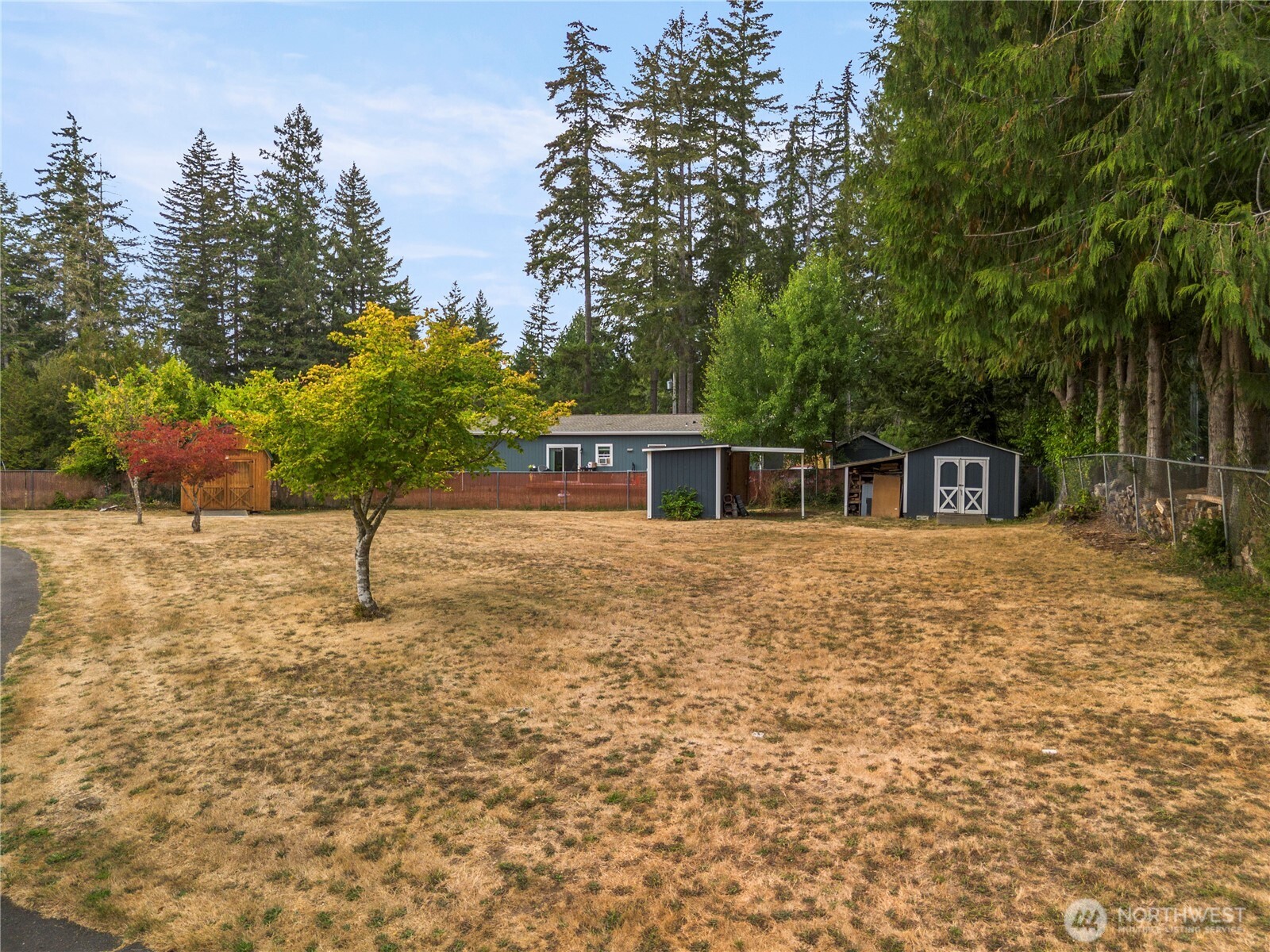 570 E Budd Drive Property Photo 27