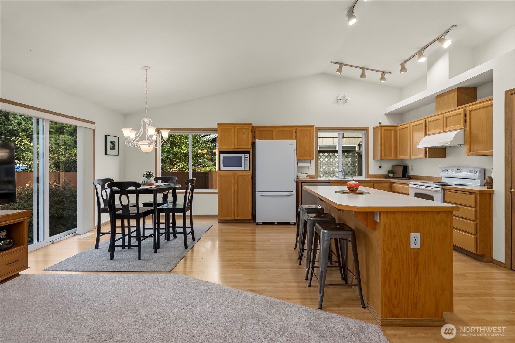 2507 172nd Street Ct Property Photo 6
