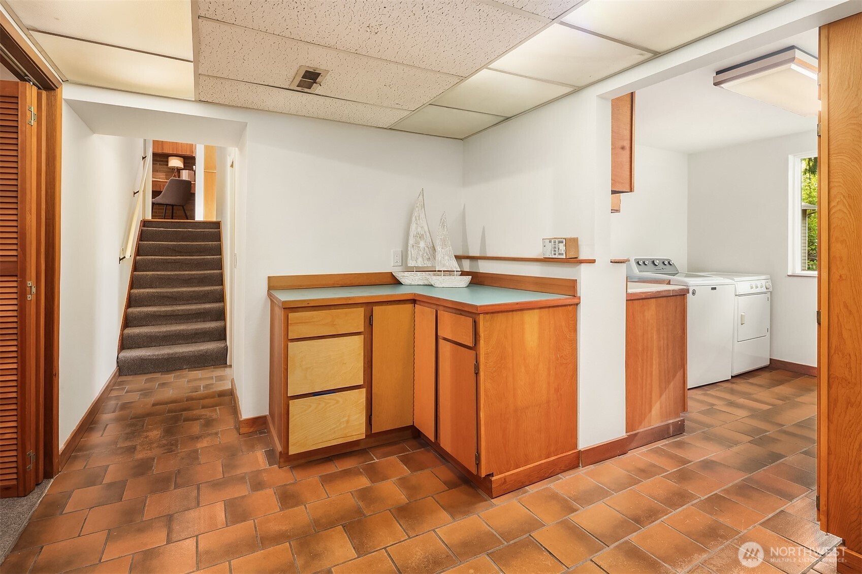 8124 213th Street Property Photo 18