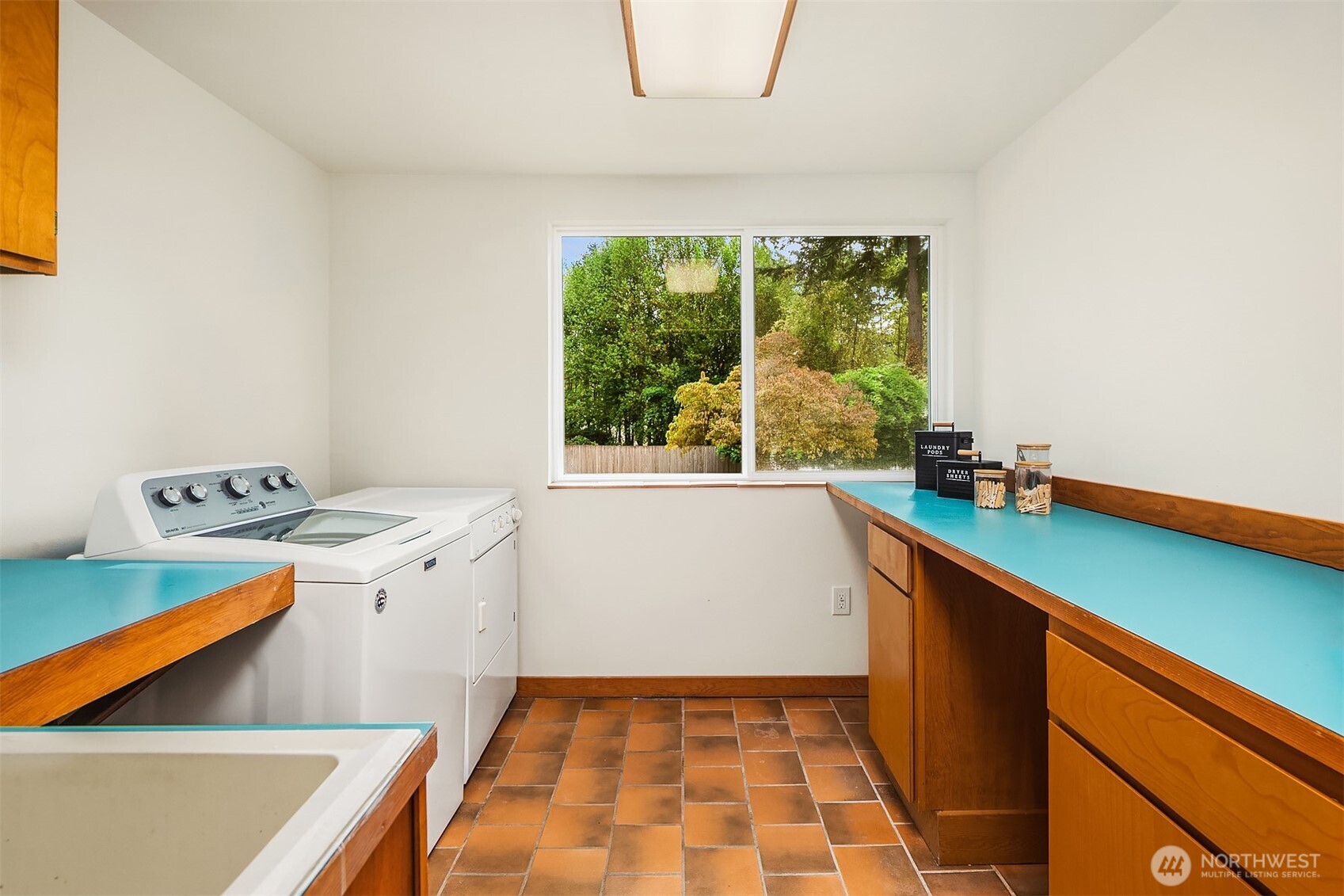8124 213th Street Property Photo 19