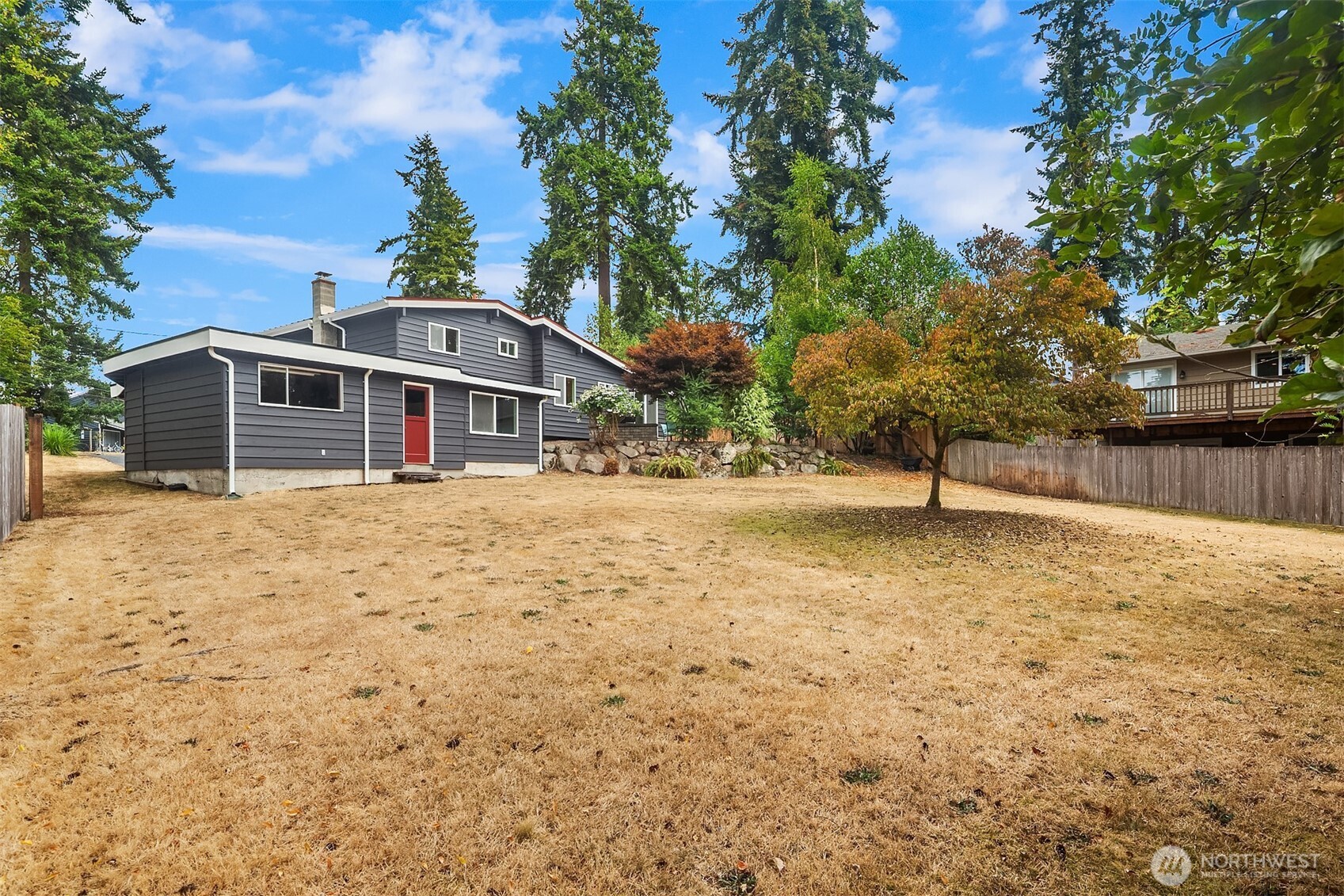 8124 213th Street Property Photo 24