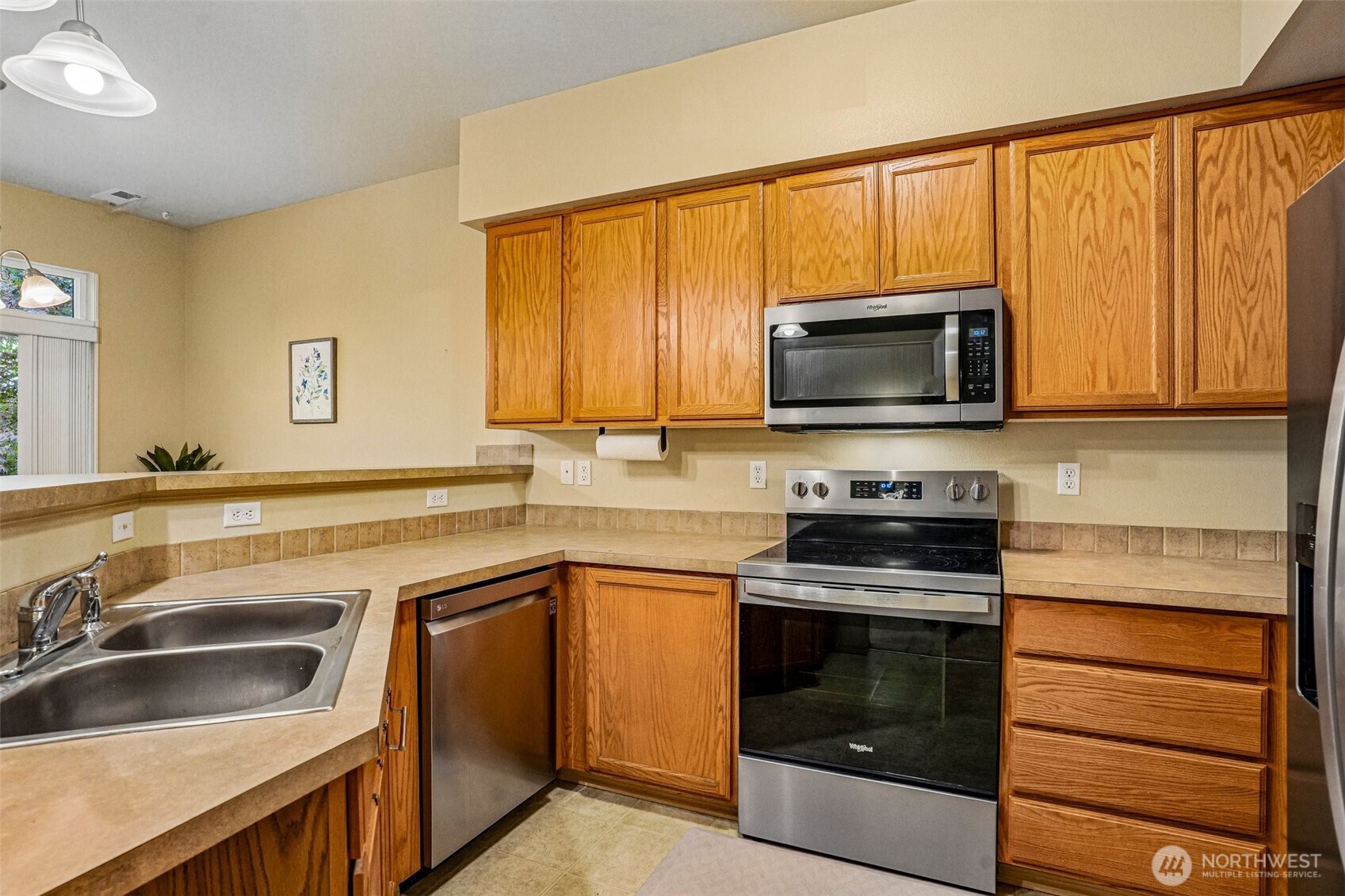 11206 6th Avenue Property Photo 18