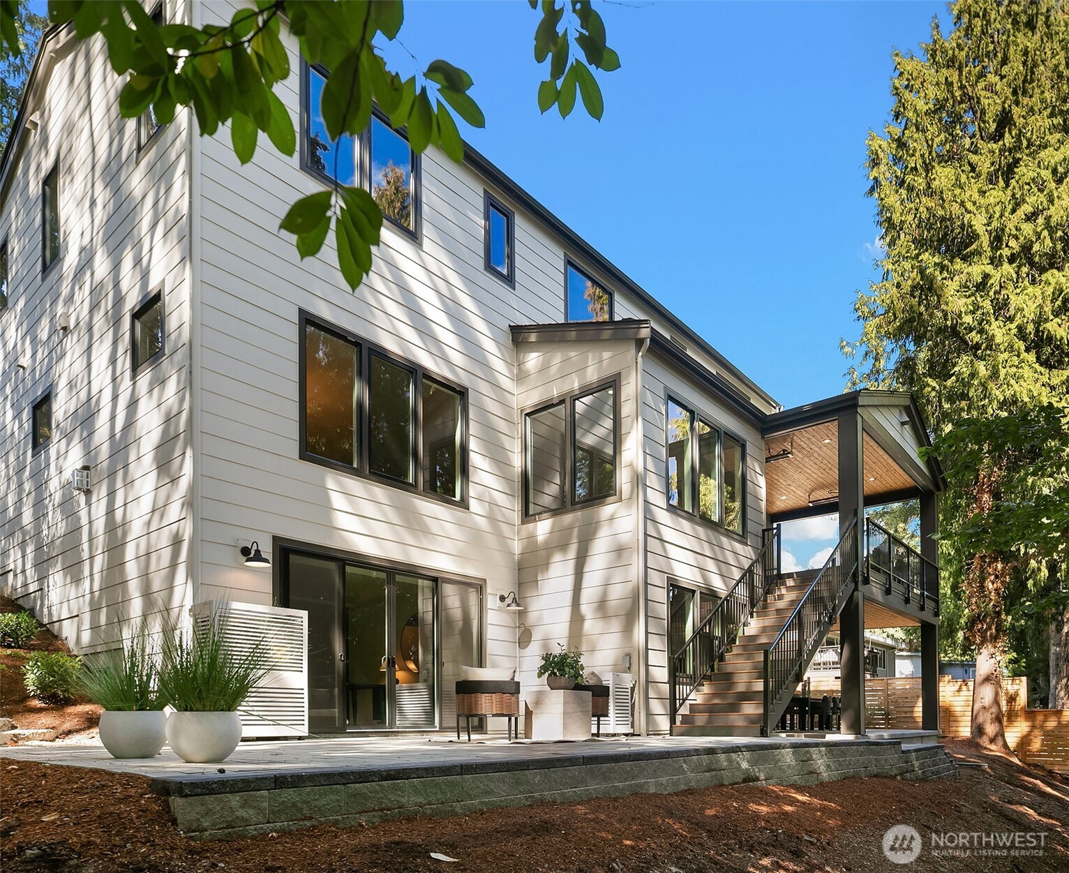 1706 111th Avenue Property Photo 4