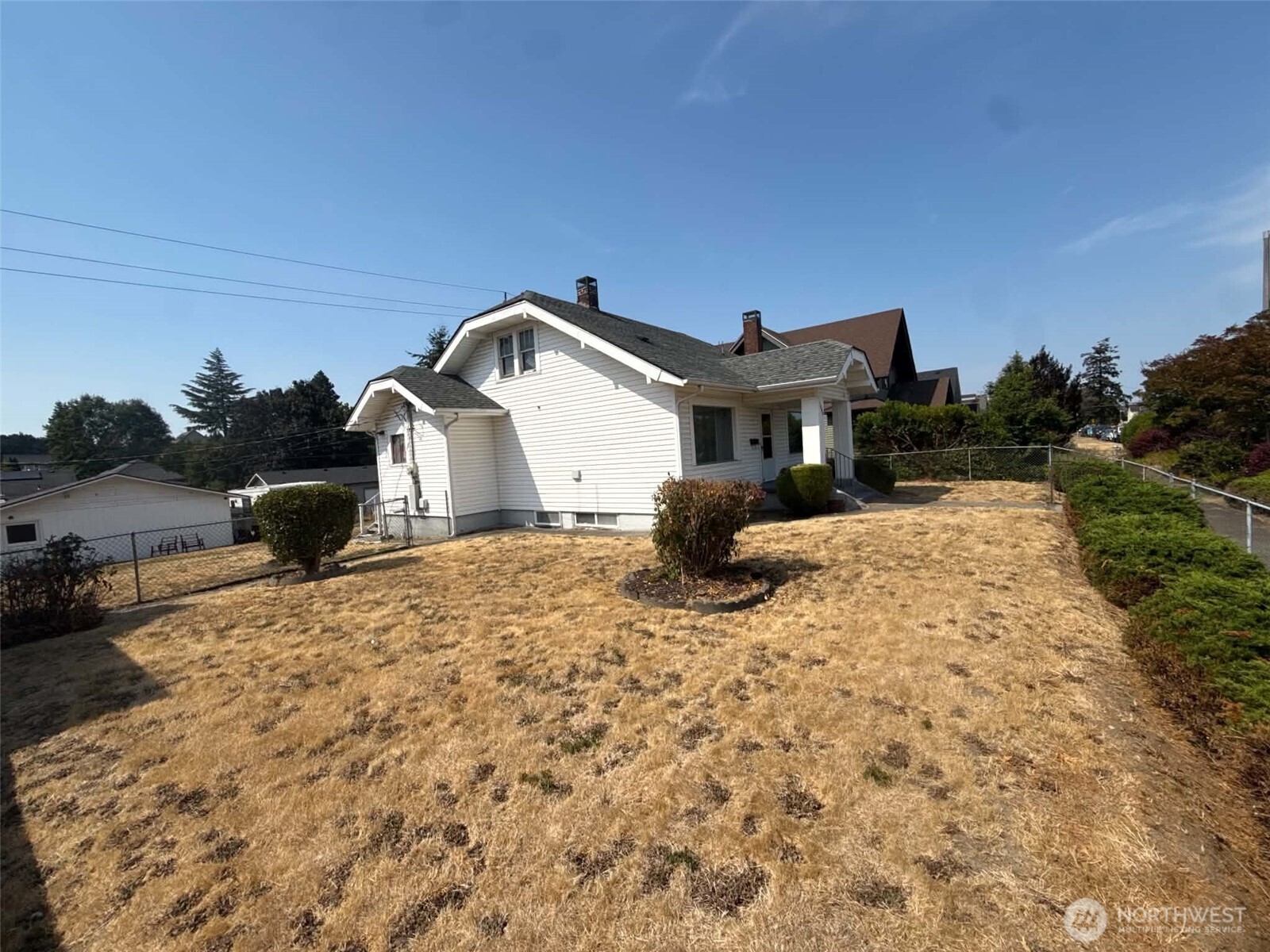 1936 S M Street Property Photo 2