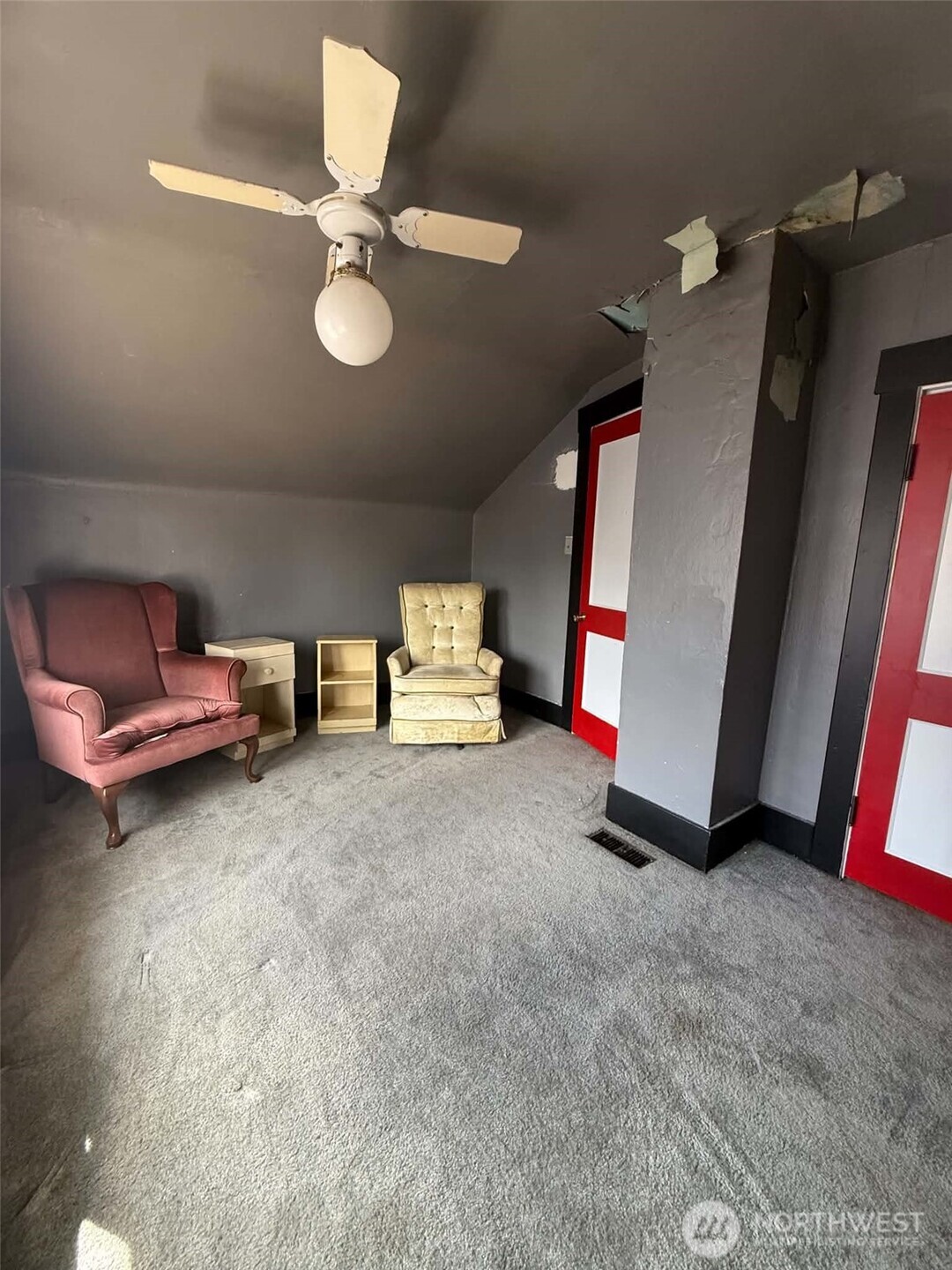 1936 S M Street Property Photo 27