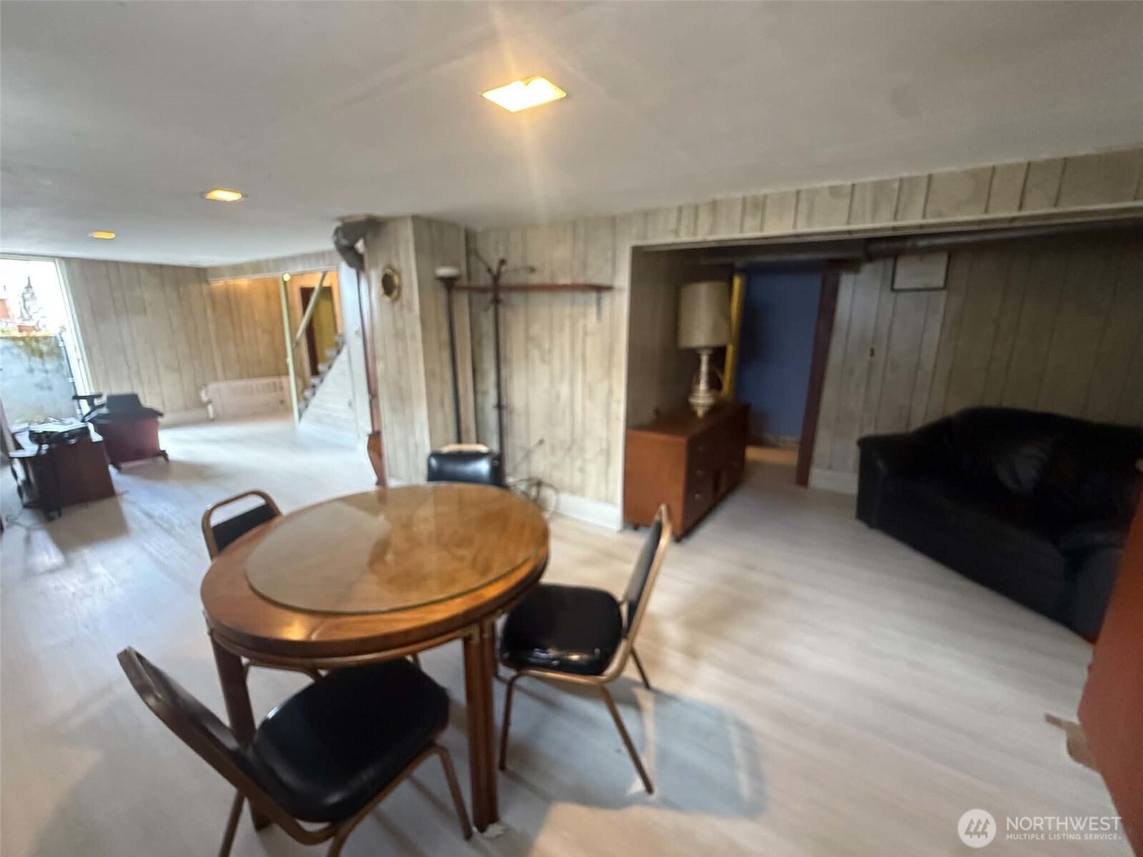 1936 S M Street Property Photo 31
