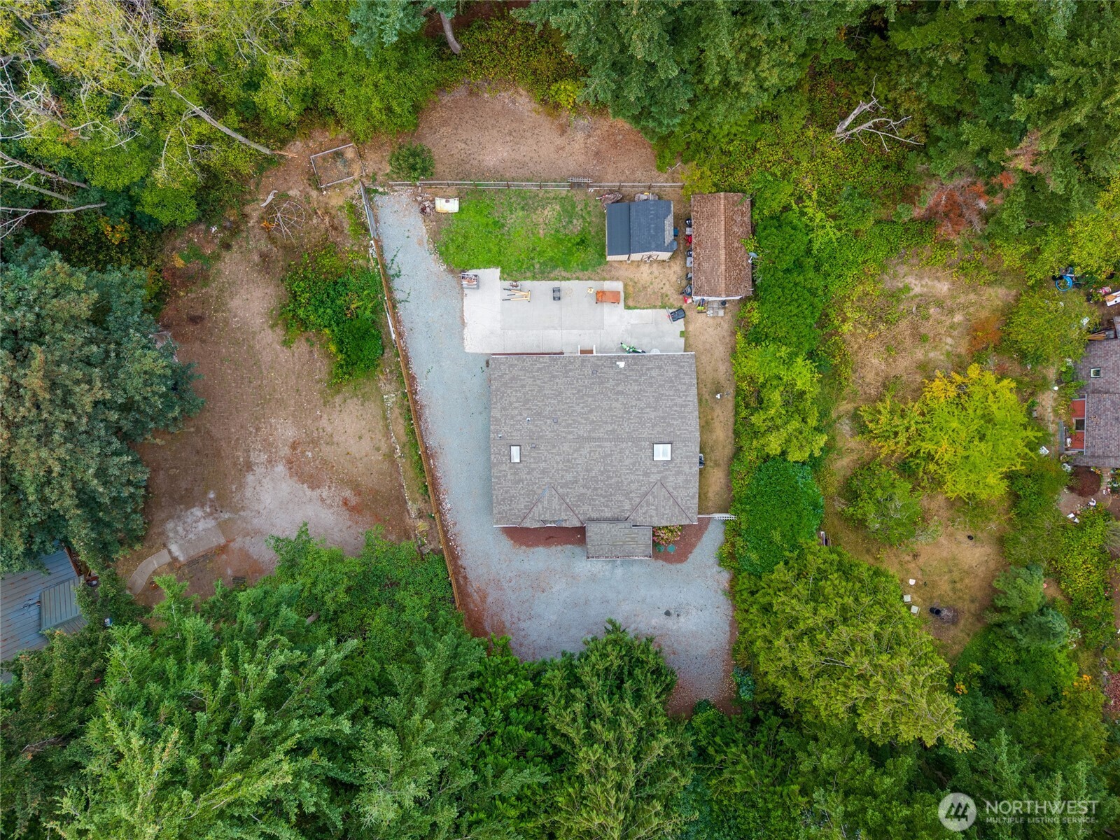 665 Awa Lane Property Photo 11
