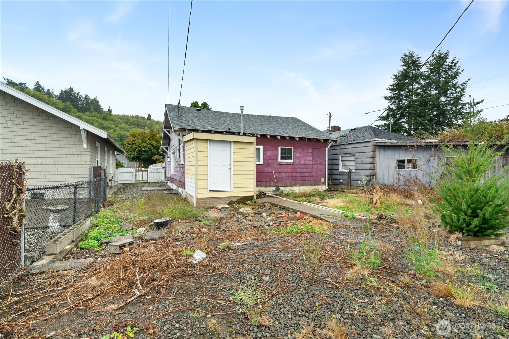 1124 Lincoln Street Property Photo 17