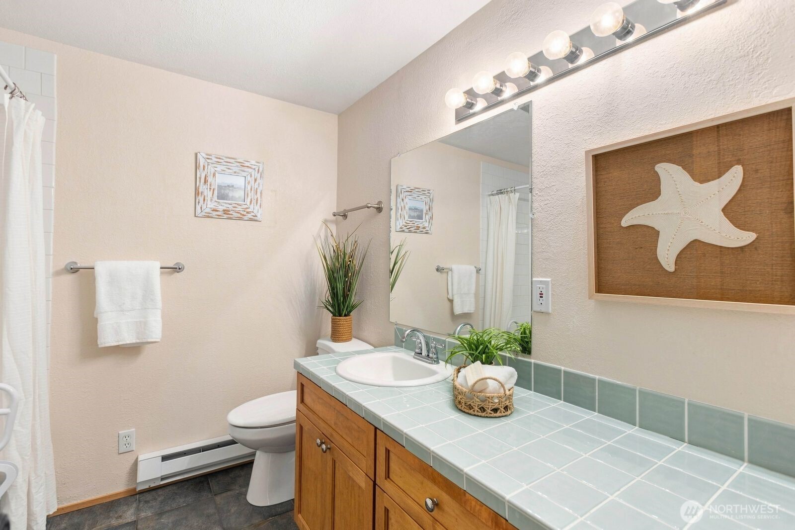 3672 Oceanside Drive Property Photo 23