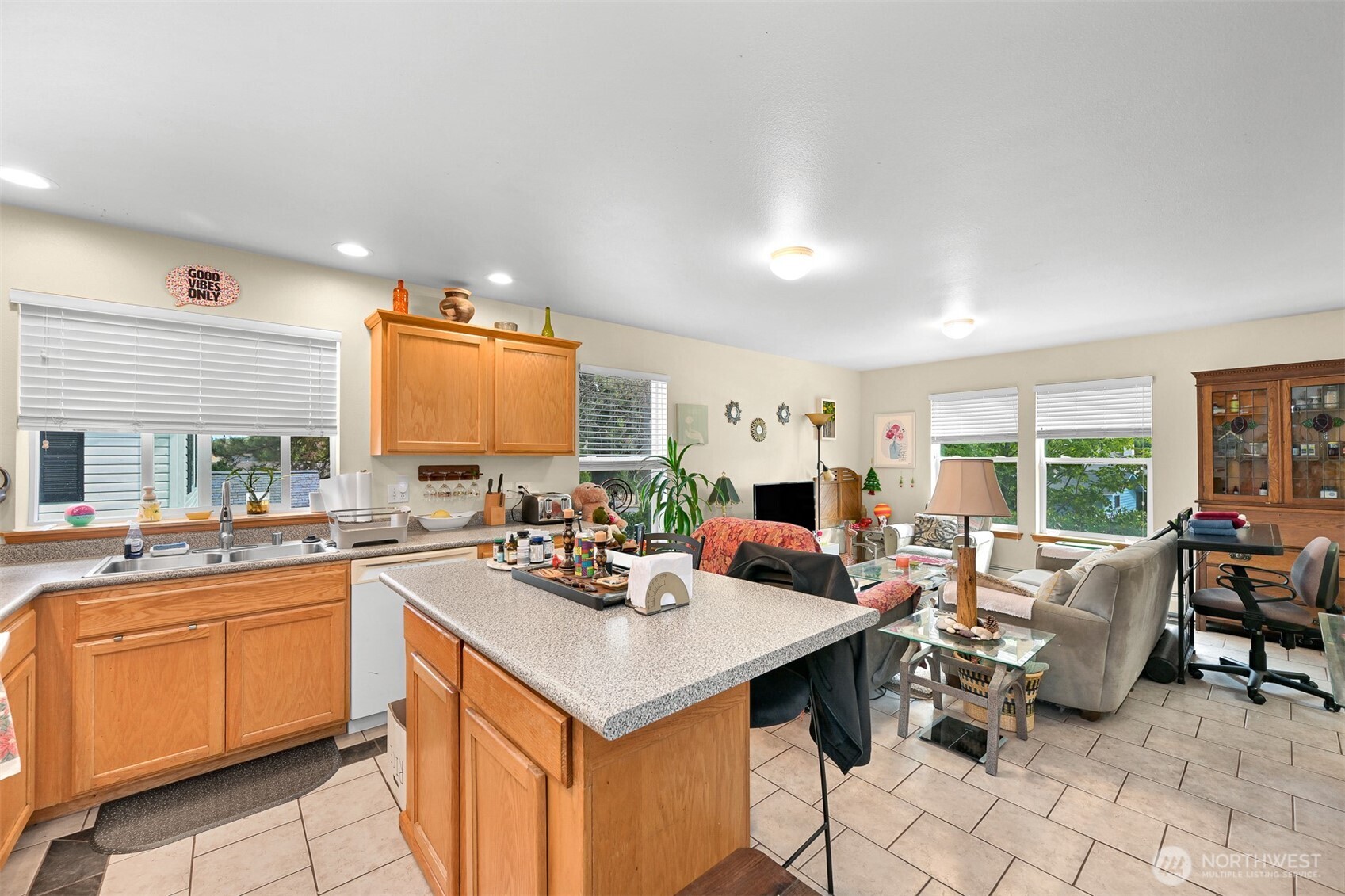 1329 Mitchell Avenue Property Photo 12