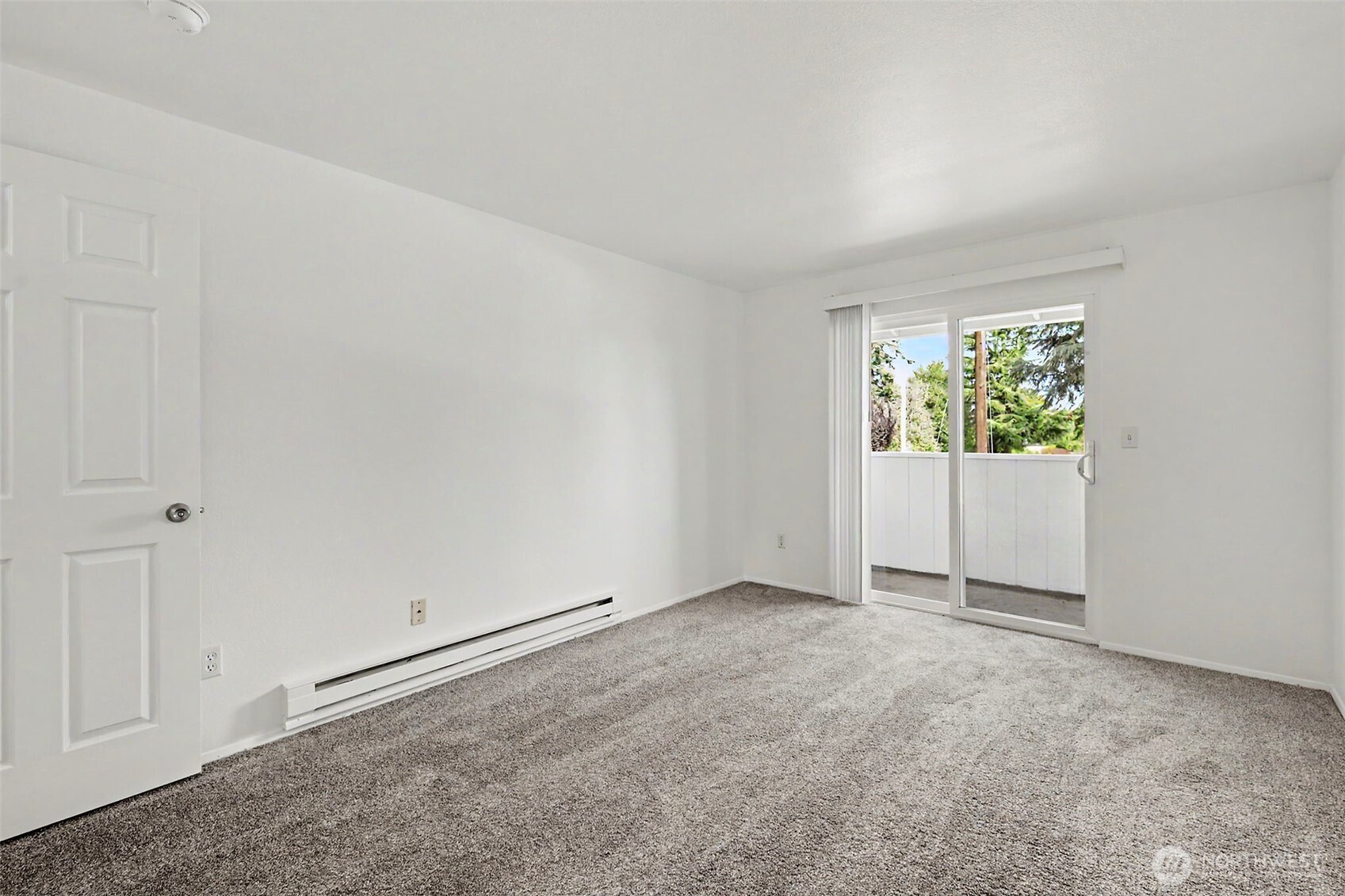 402 4th Street Property Photo 11