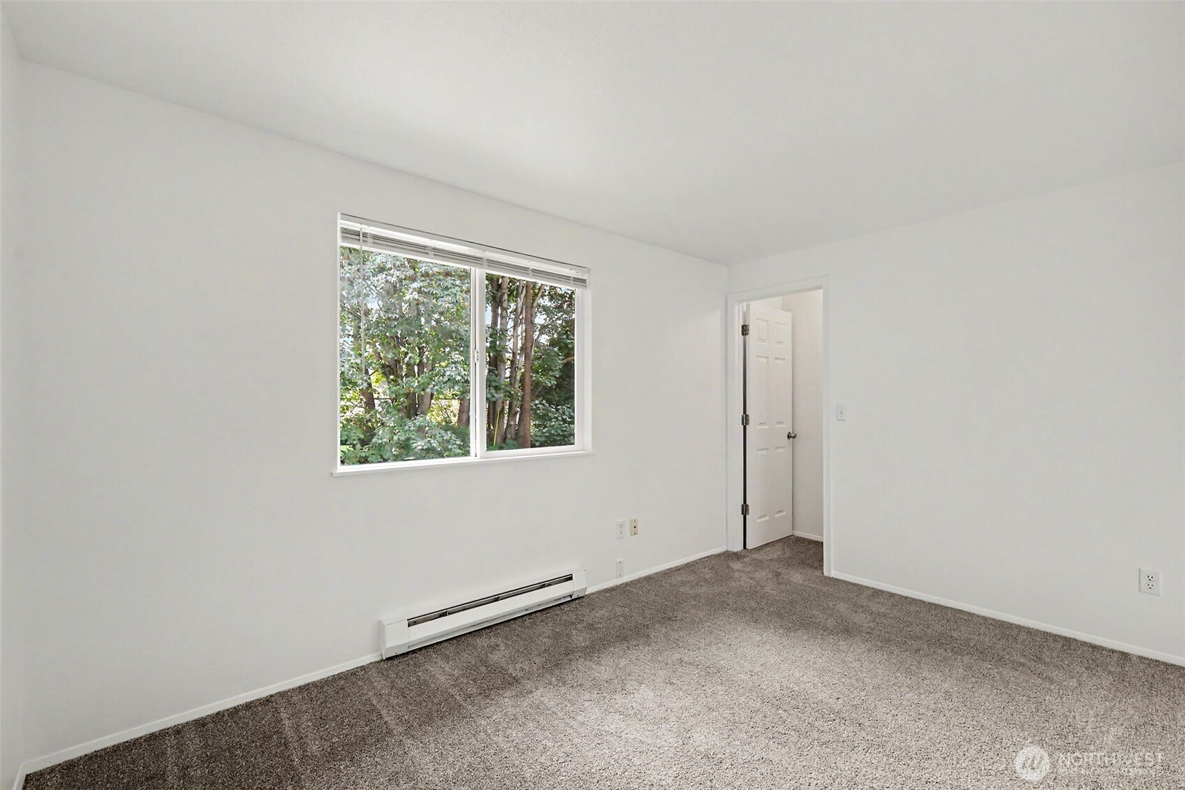 402 4th Street Property Photo 15