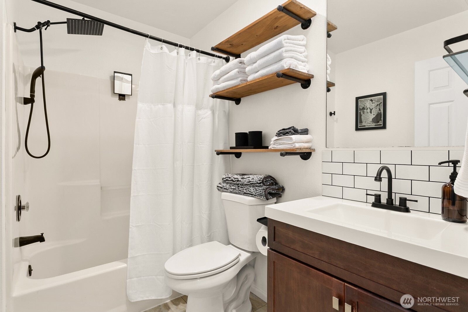 3406 W Government Way 3 Property Photo 14