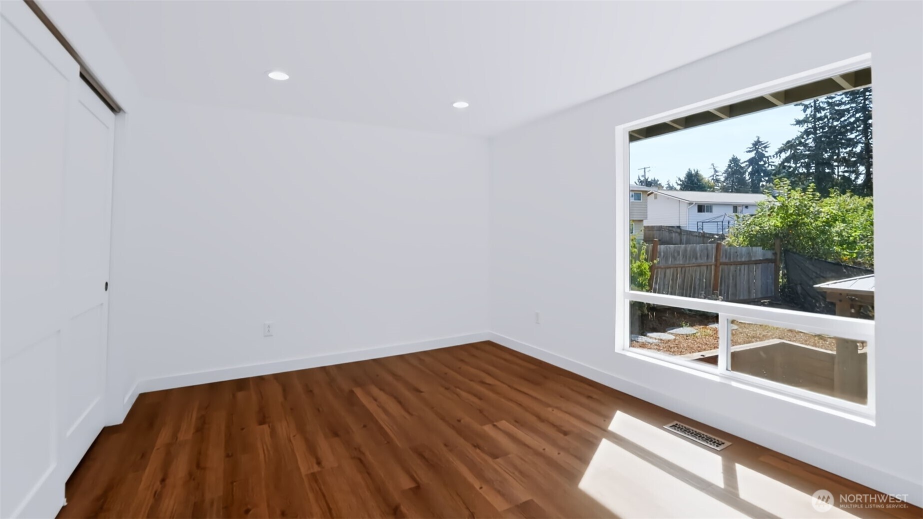 21416 99th Avenue Property Photo 15