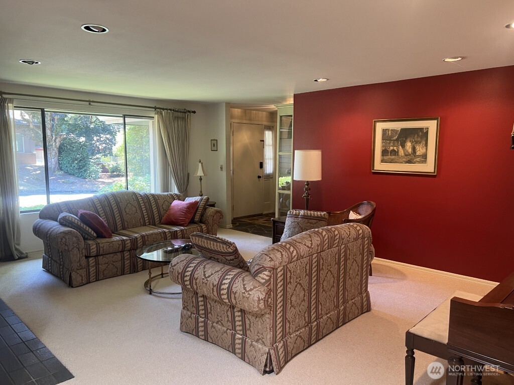 6817 129th Place Property Photo 11