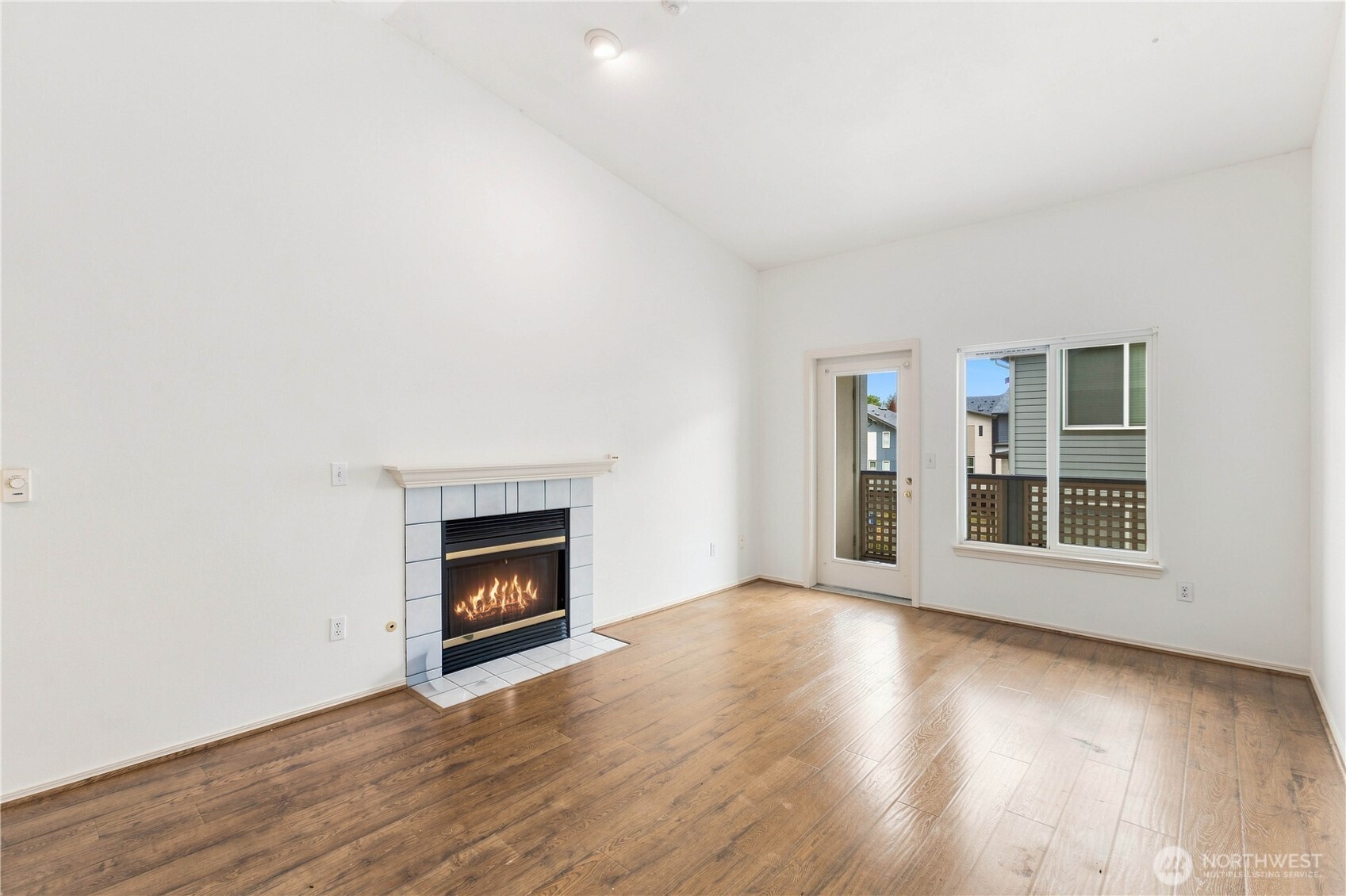23908 Bothell Everett Highway B-302 Property Photo 1