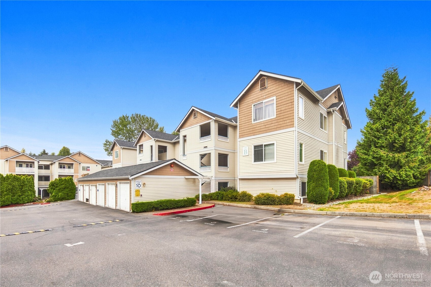 23908 Bothell Everett Highway B-302 Property Photo 4