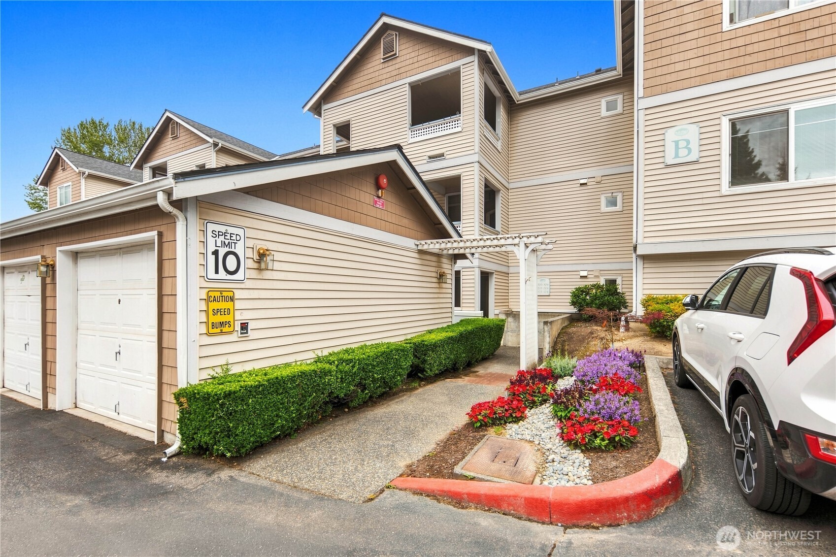 23908 Bothell Everett Highway B-302 Property Photo 6