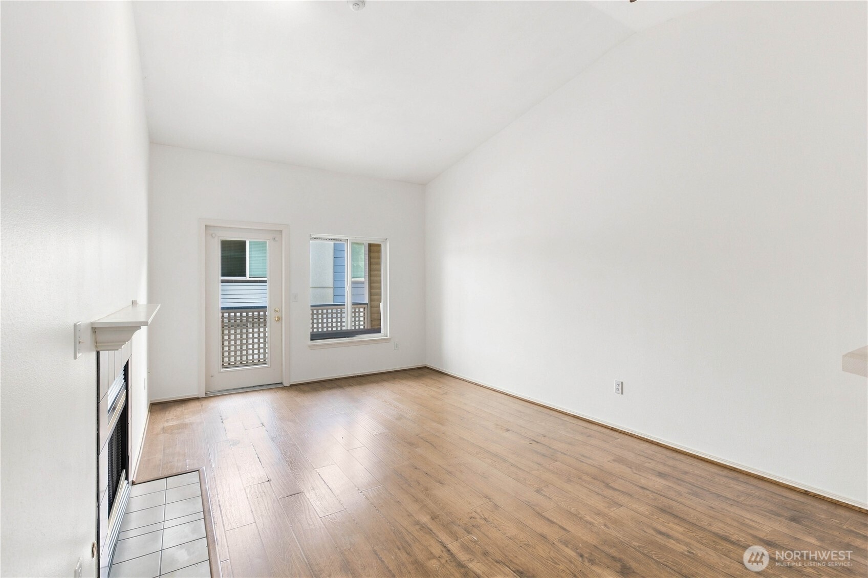 23908 Bothell Everett Highway B-302 Property Photo 12