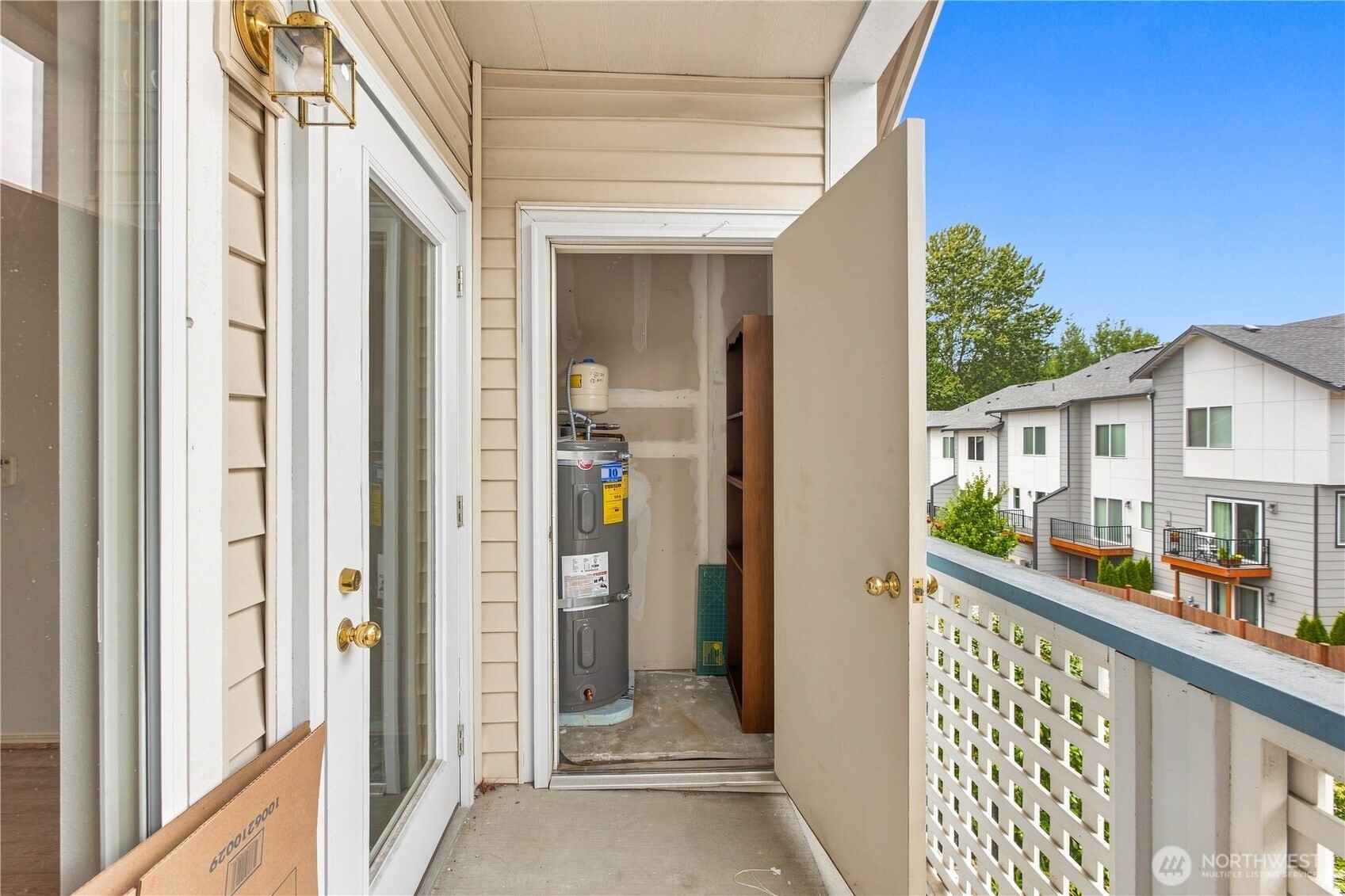 23908 Bothell Everett Highway B-302 Property Photo 16