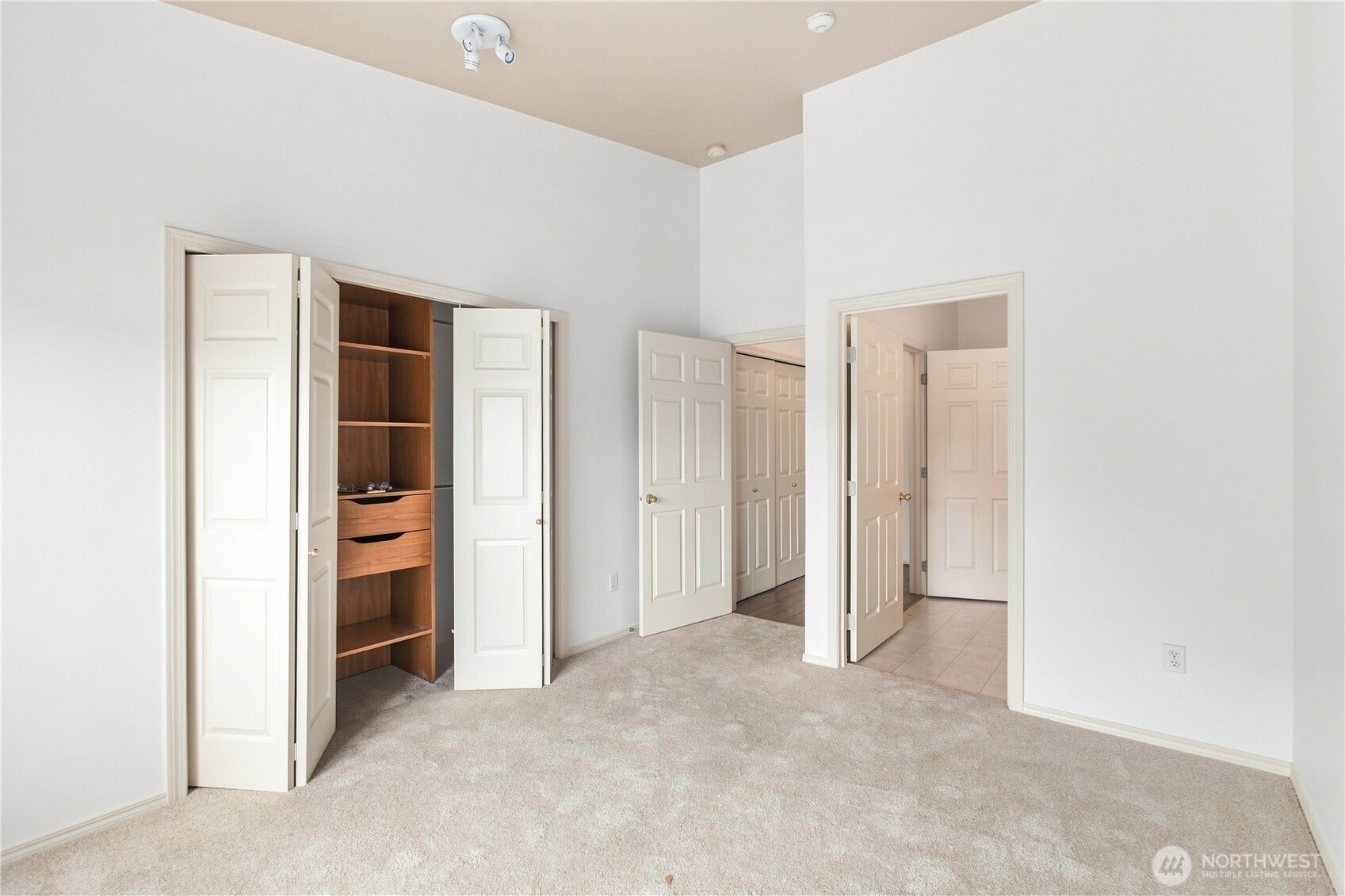 23908 Bothell Everett Highway B-302 Property Photo 22
