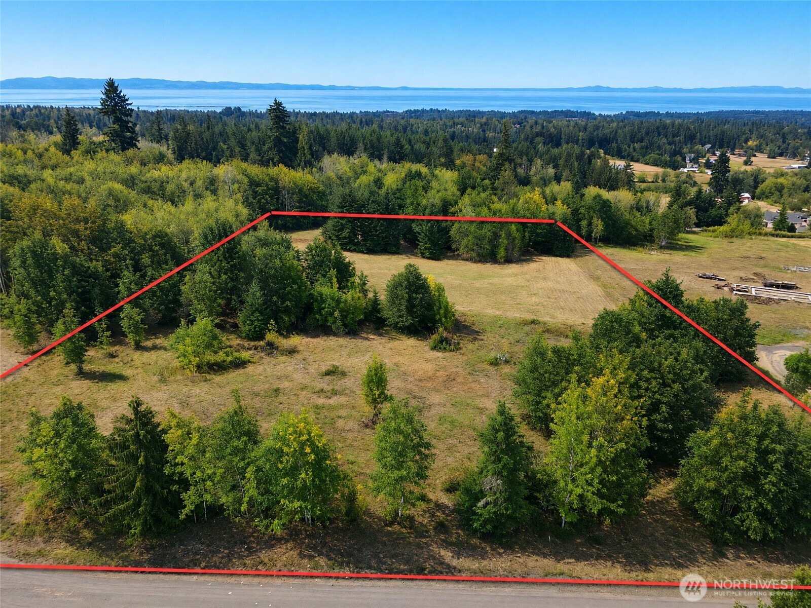 404 Black Bear Trail Property Photo 4