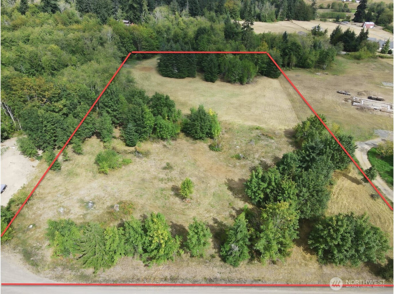 404 Black Bear Trail Property Photo 39