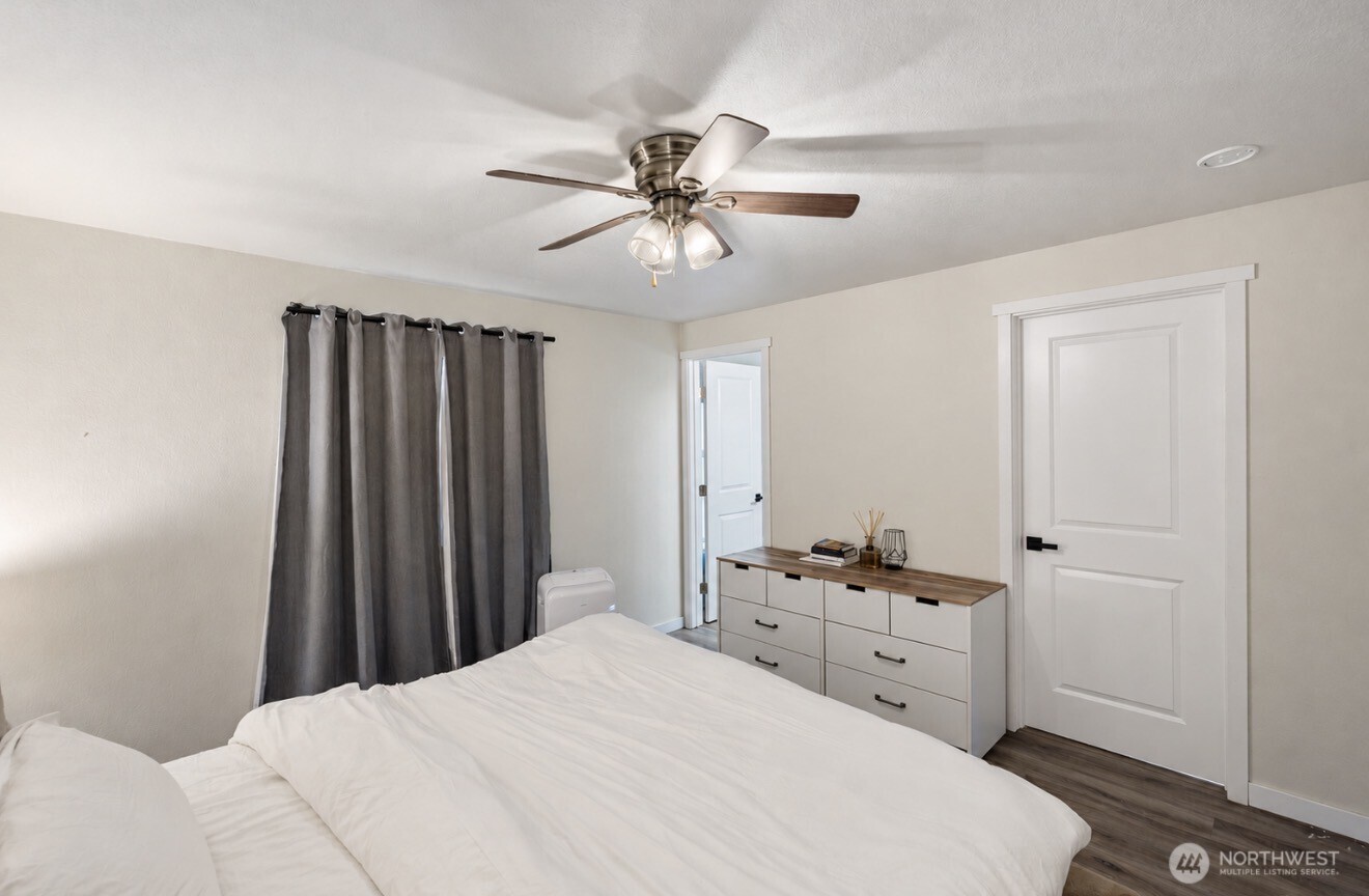 19111 11th Avenue Ct Property Photo 14