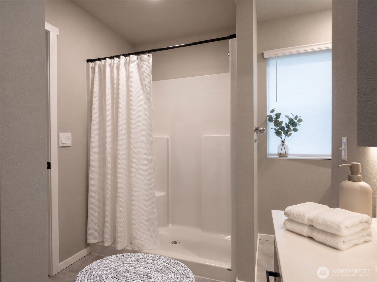 4233 Pronghorn Place Property Photo 14
