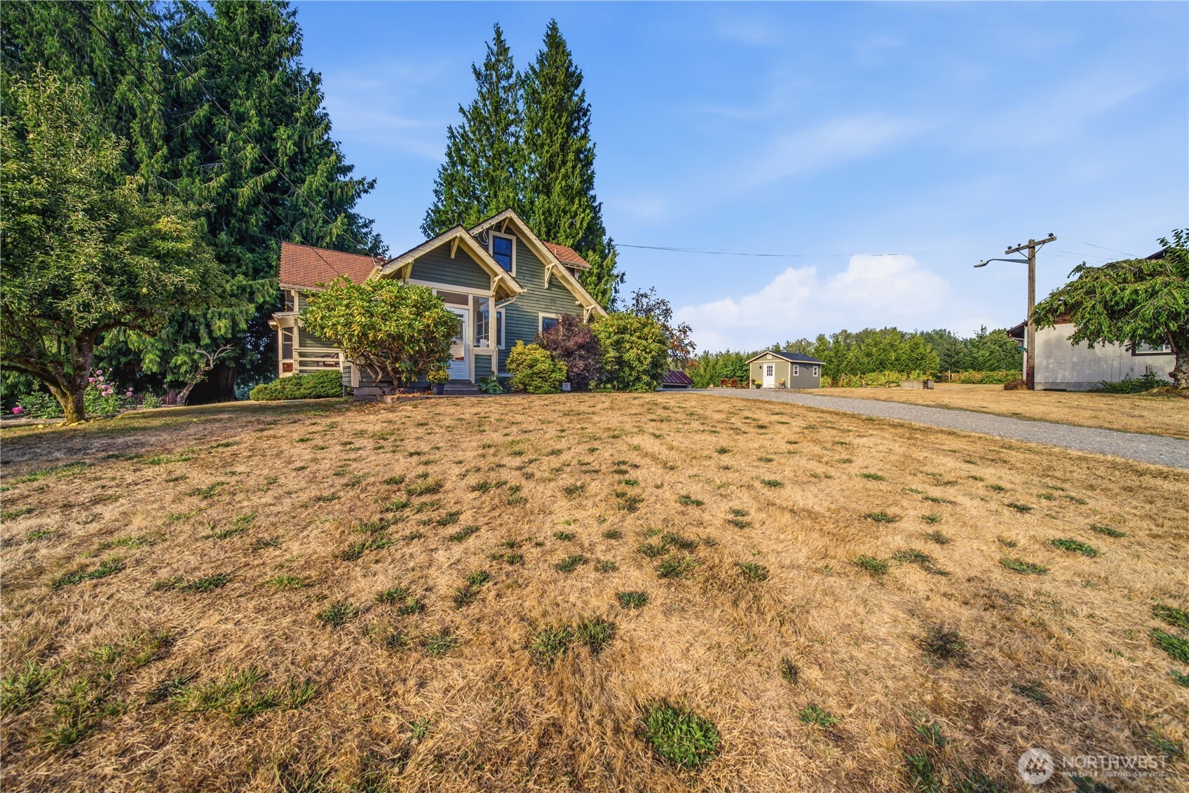 1425 210th Avenue Property Photo 17