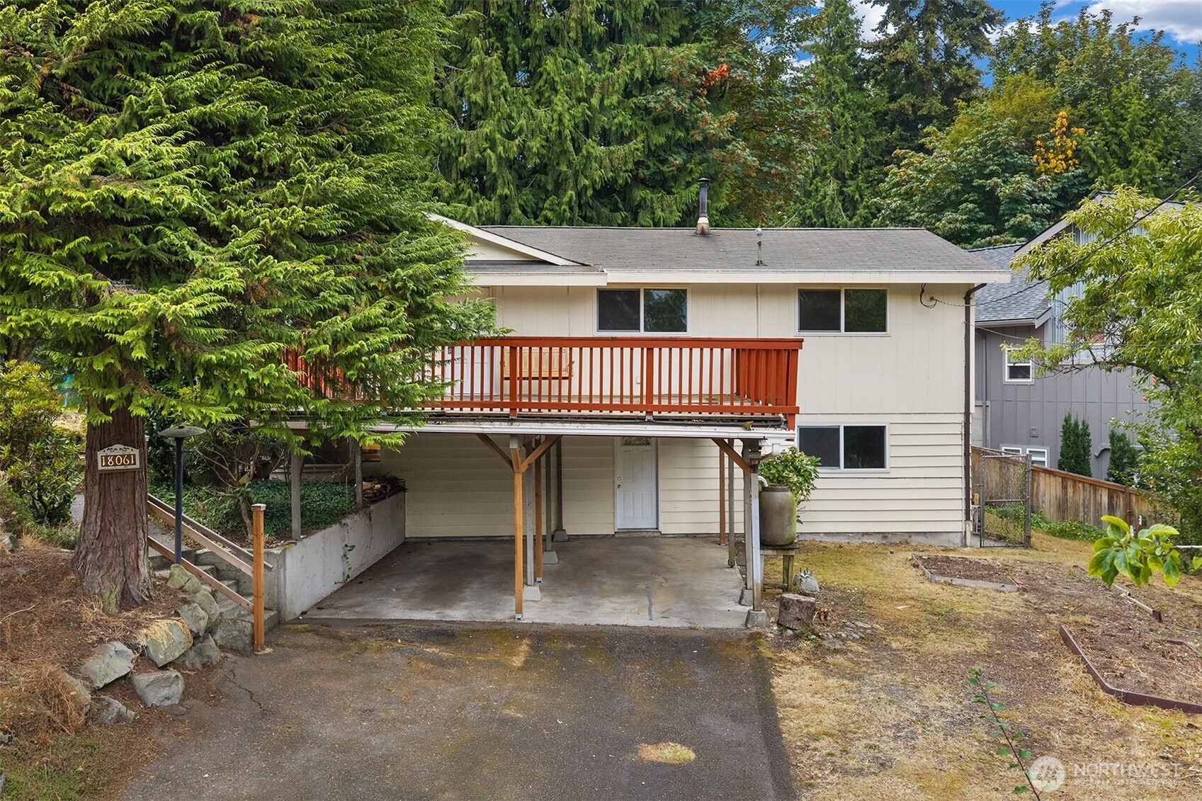 18061 28th Avenue Property Photo 1