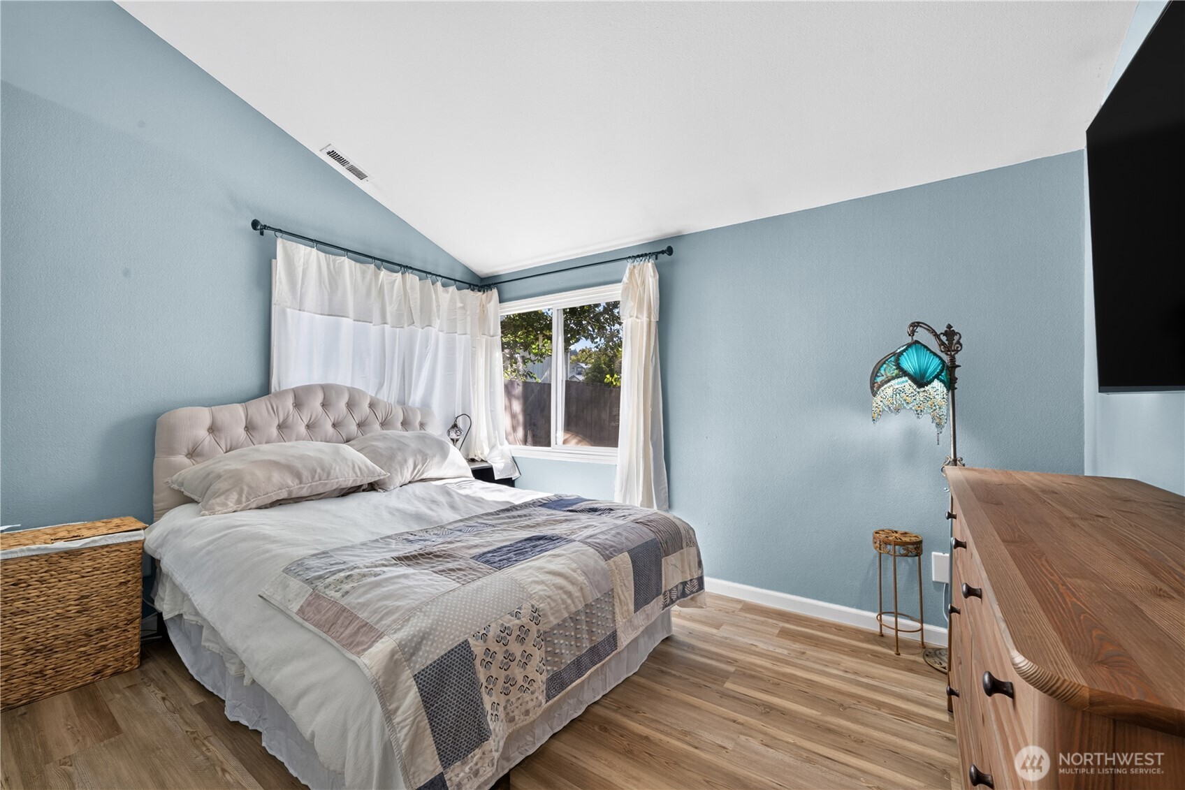 503 Gove Street Property Photo 12
