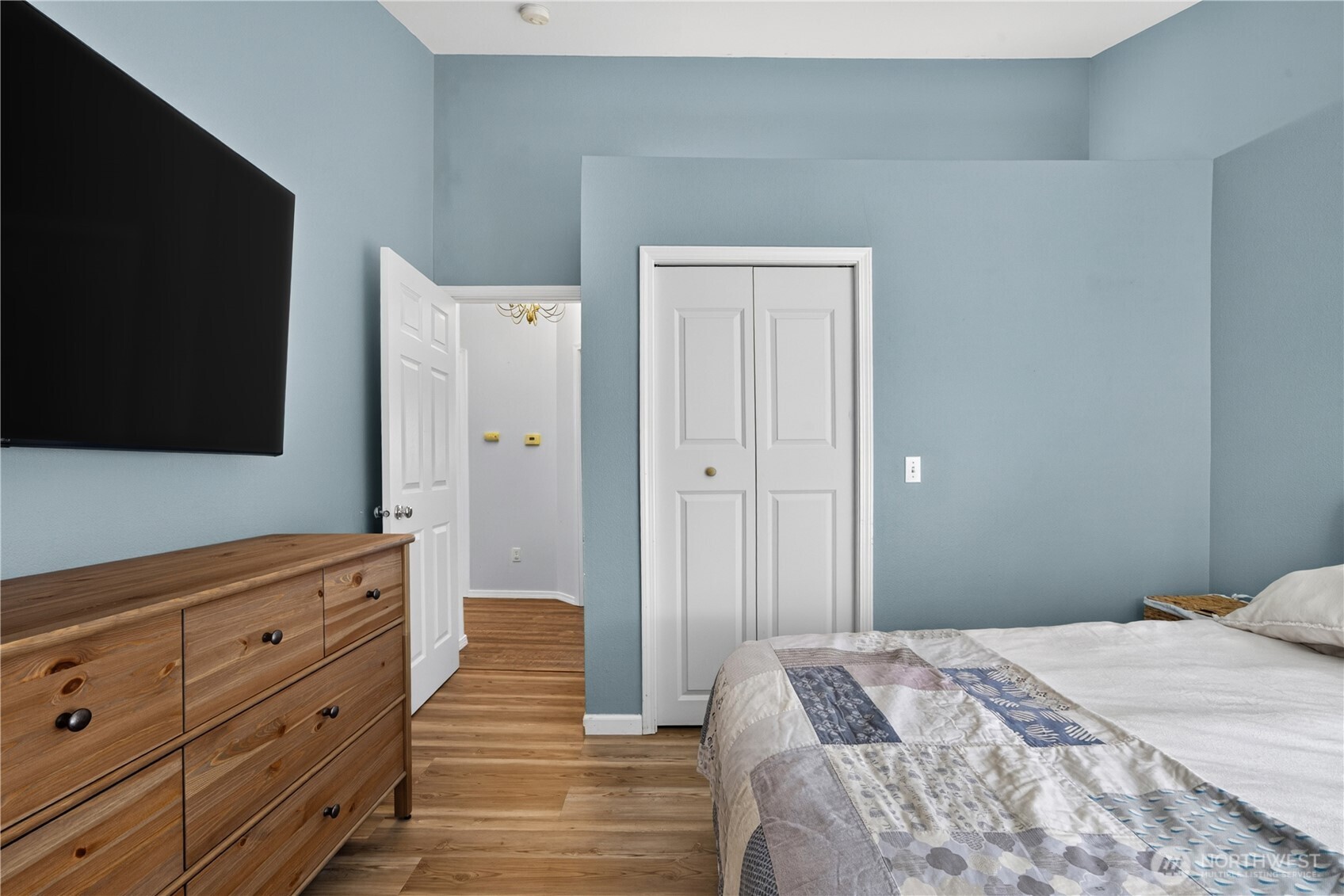 503 Gove Street Property Photo 13