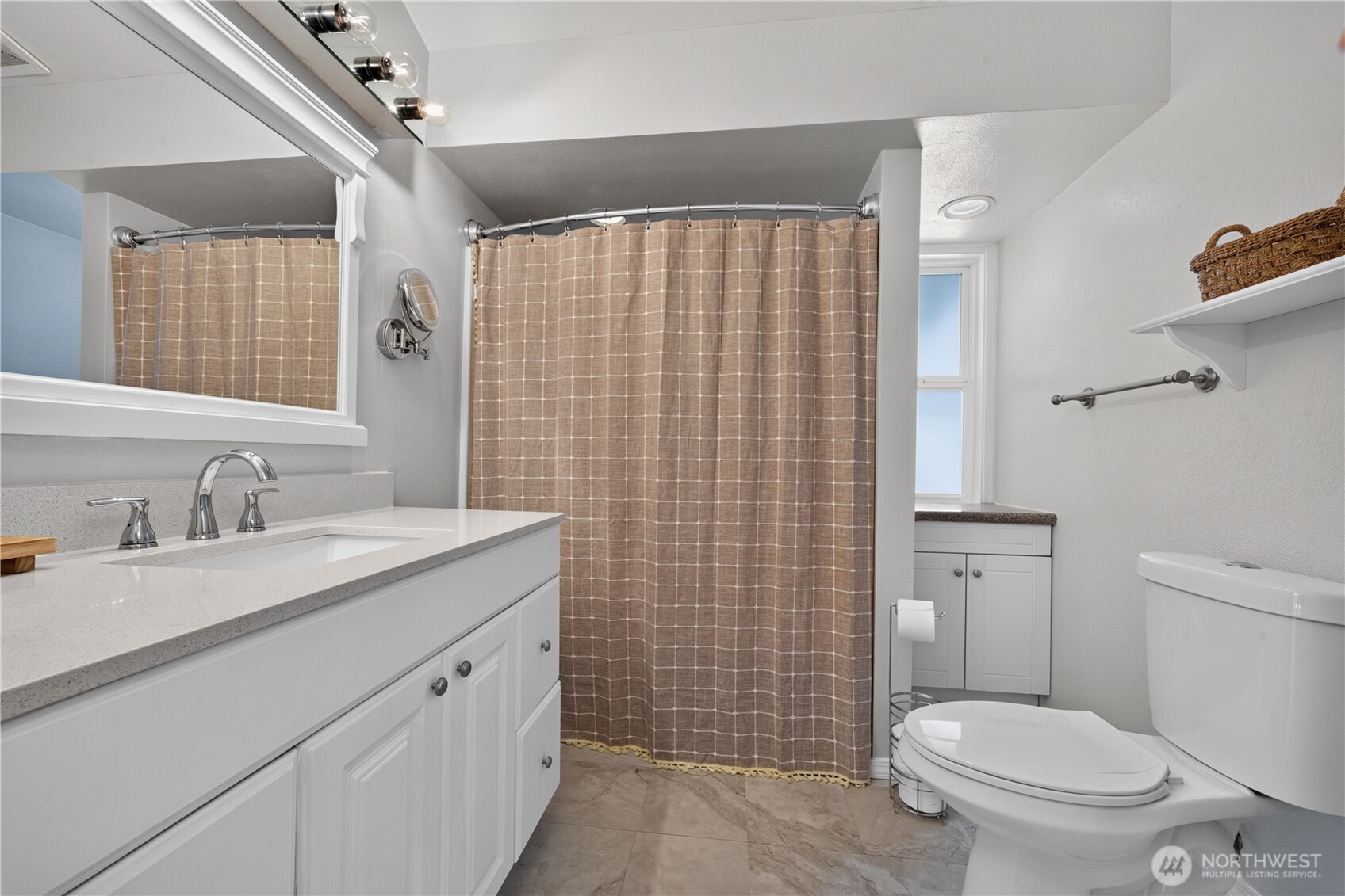 503 Gove Street Property Photo 15