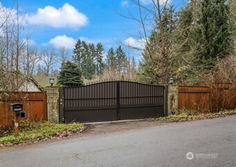 20505 111th Avenue Property Photo 1