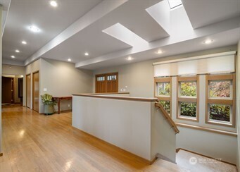 20505 111th Avenue Property Photo 6