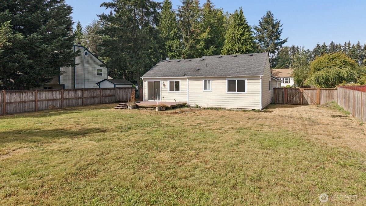 15903 95th Avenue Ct Property Photo 8