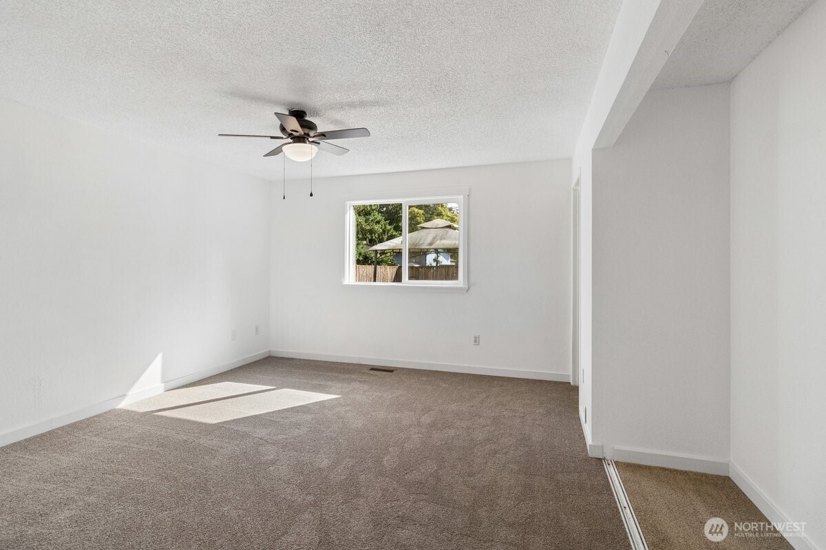 15903 95th Avenue Ct Property Photo 18