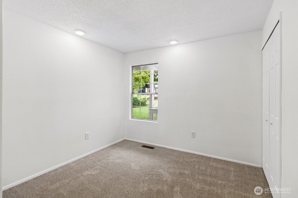15903 95th Avenue Ct Property Photo 23