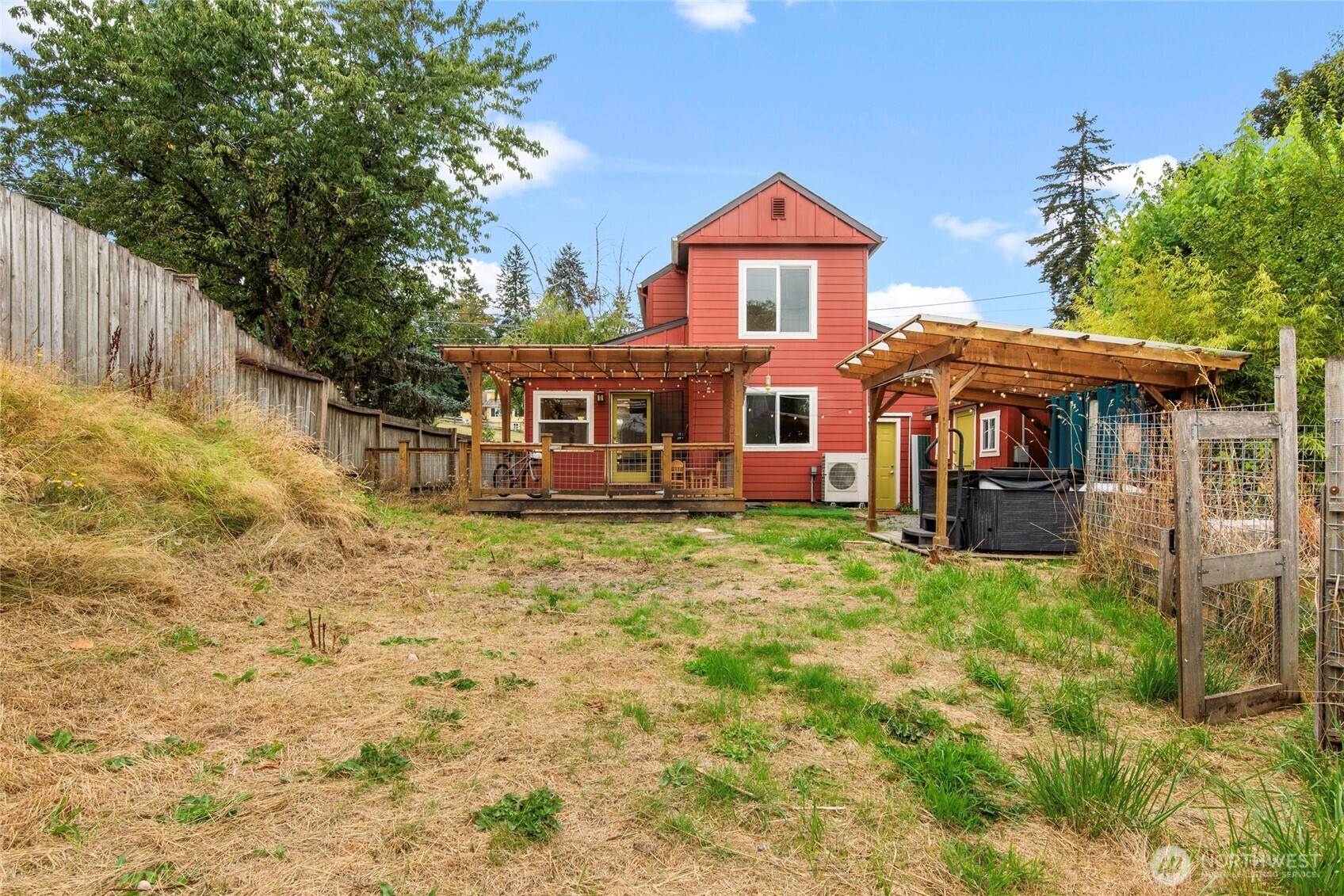 9682 Beacon Avenue Property Photo 28