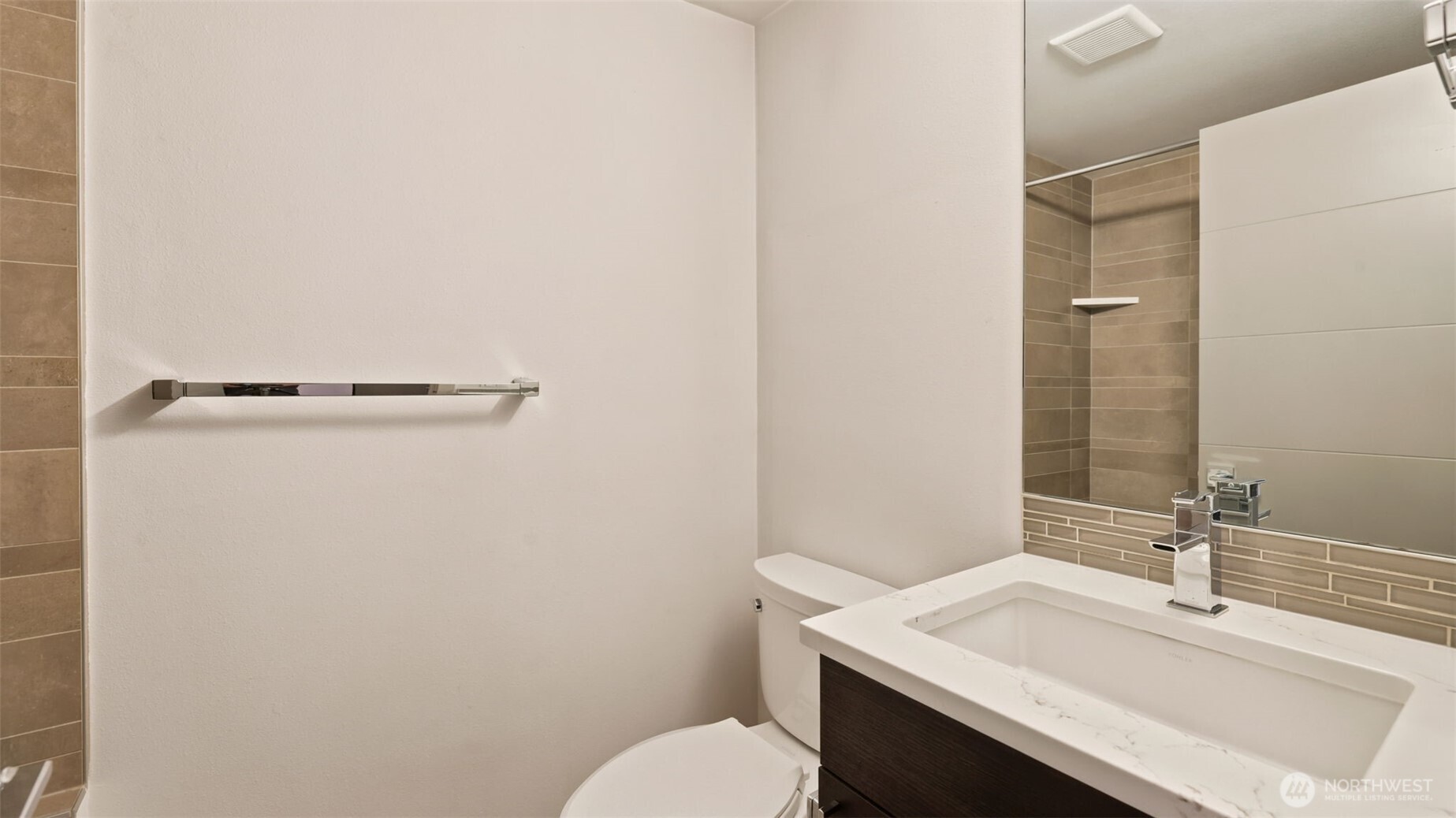 7459 Woodlawn Avenue A Property Photo 21