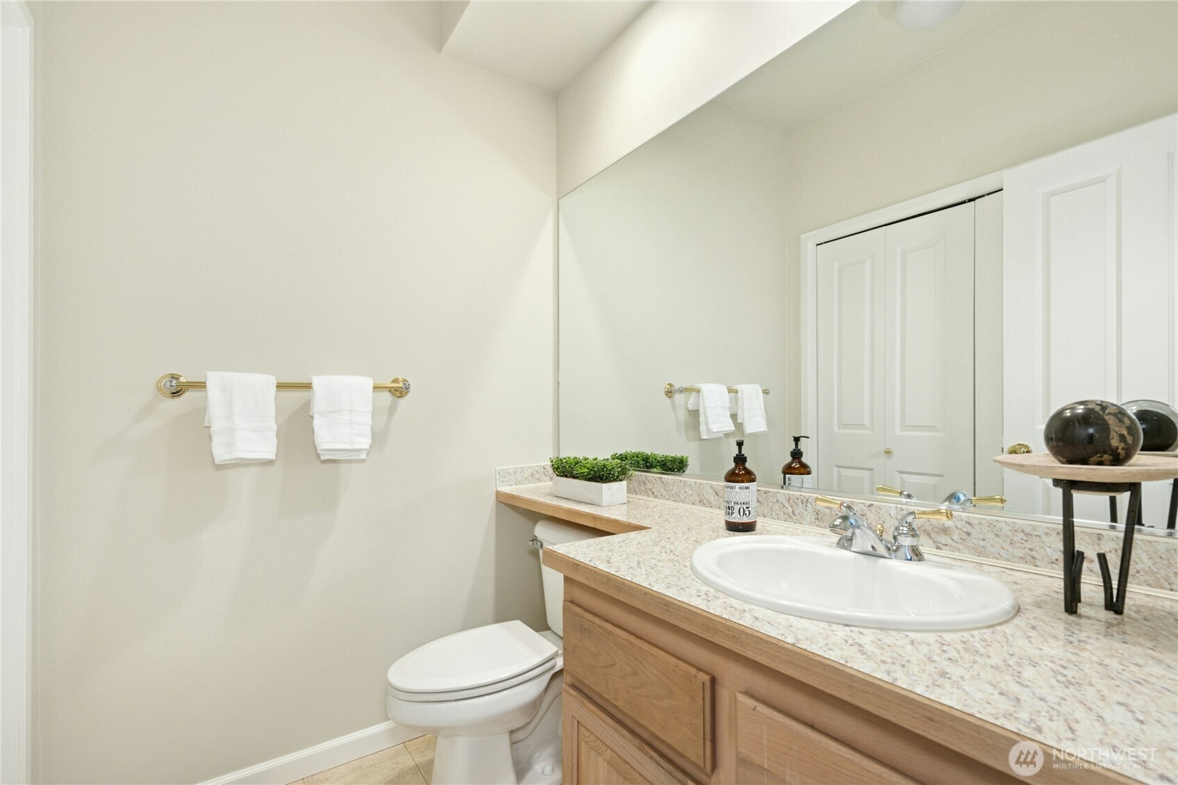 9821 Ne Riverbend Drive C 102 Property Photo 16