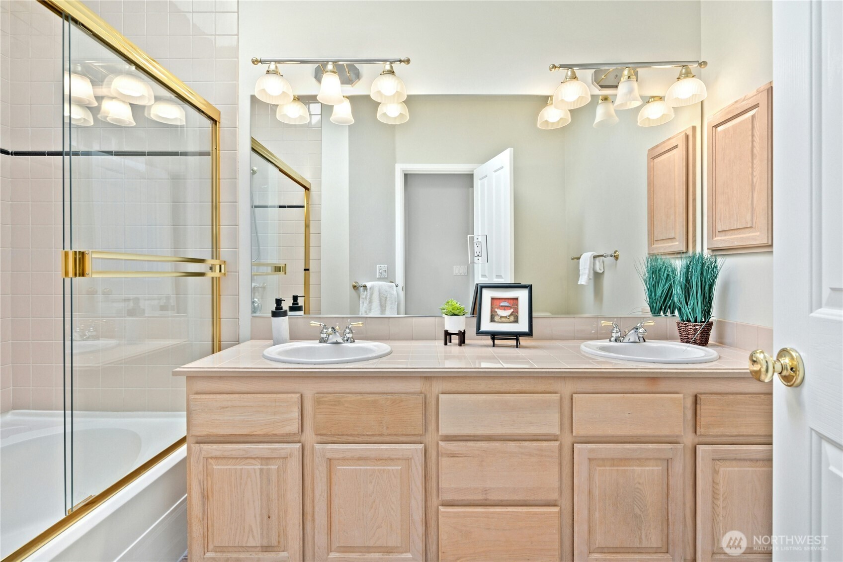 9821 Ne Riverbend Drive C 102 Property Photo 18