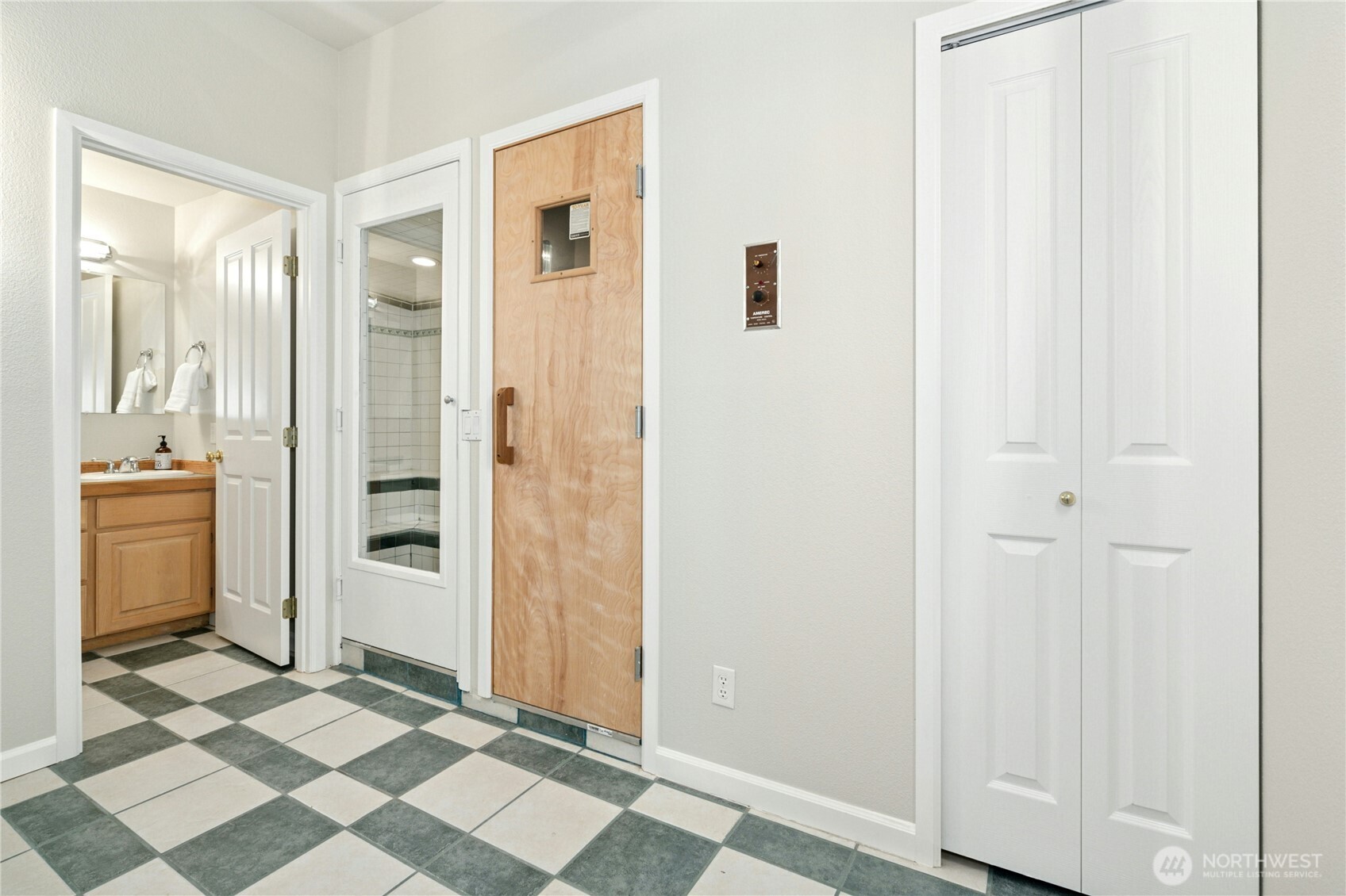 9821 Ne Riverbend Drive C 102 Property Photo 27