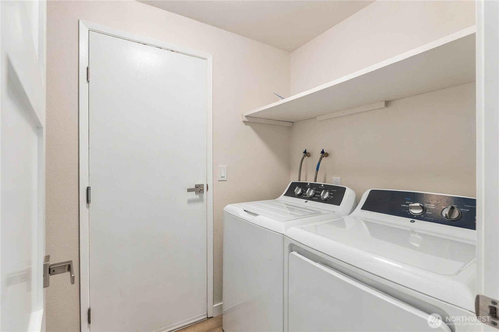 14219 Ne 64th Court Property Photo 17