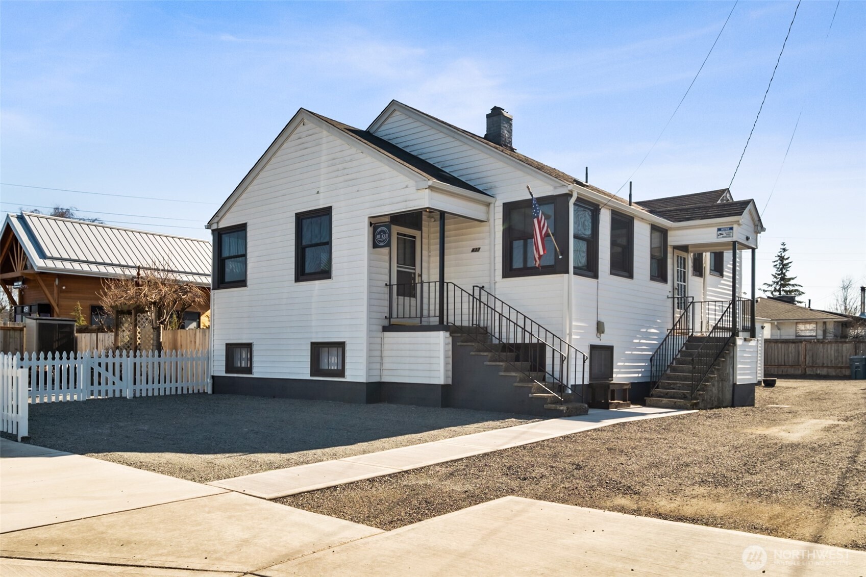 437 Main Street Property Photo 1